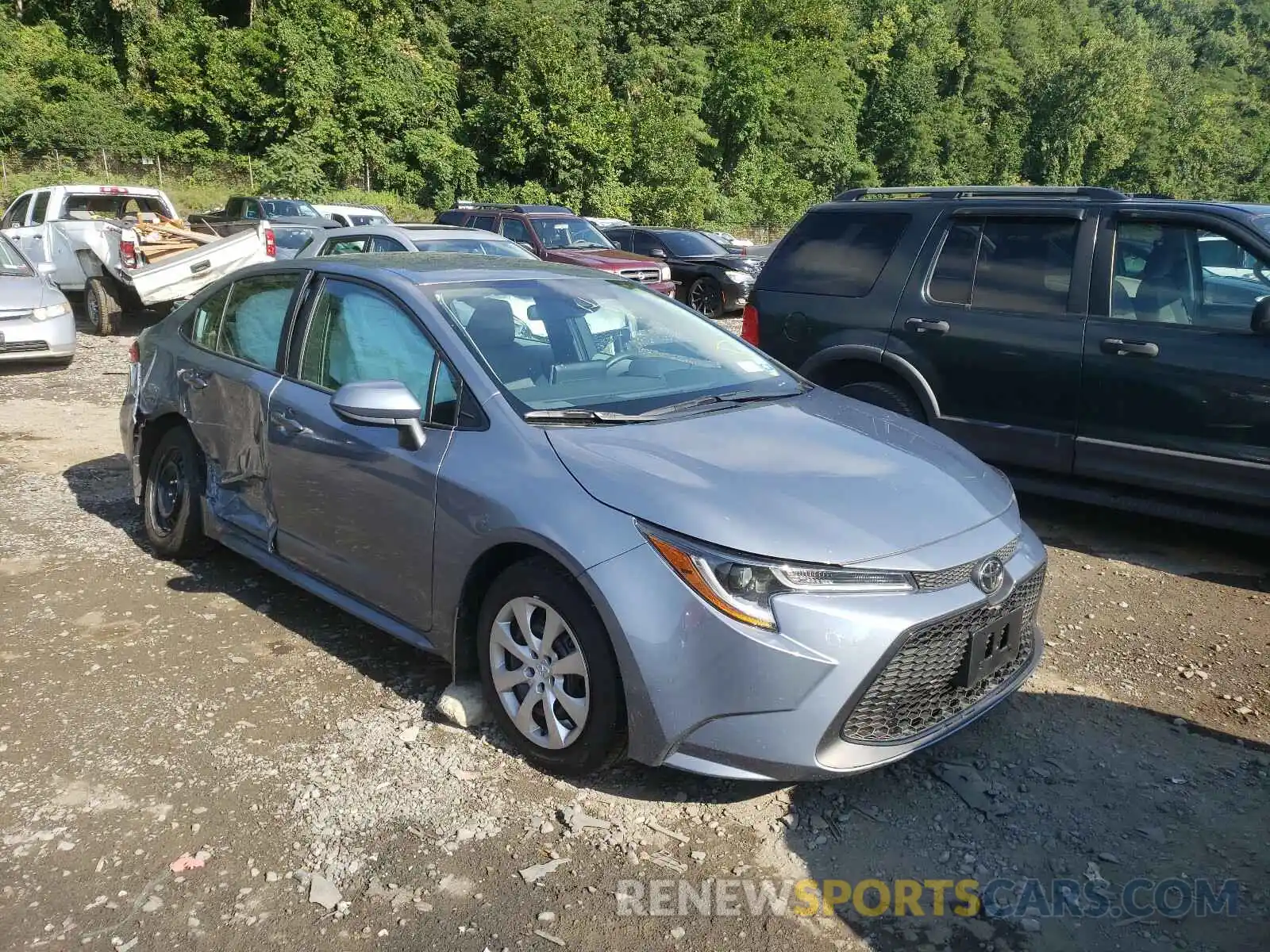 1 Photograph of a damaged car 5YFEPRAE8LP125094 TOYOTA COROLLA 2020