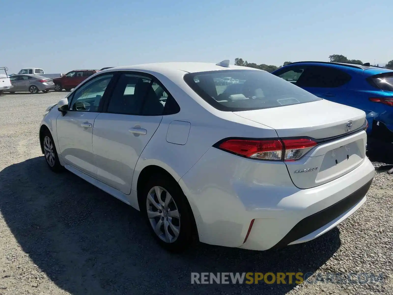 3 Photograph of a damaged car 5YFEPRAE8LP127895 TOYOTA COROLLA 2020