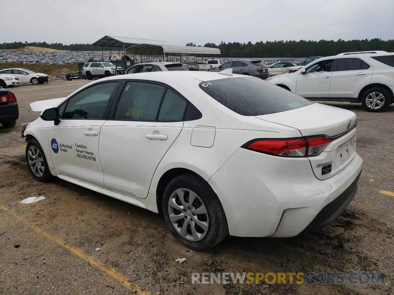 3 Photograph of a damaged car 5YFEPRAE8LP128366 TOYOTA COROLLA 2020