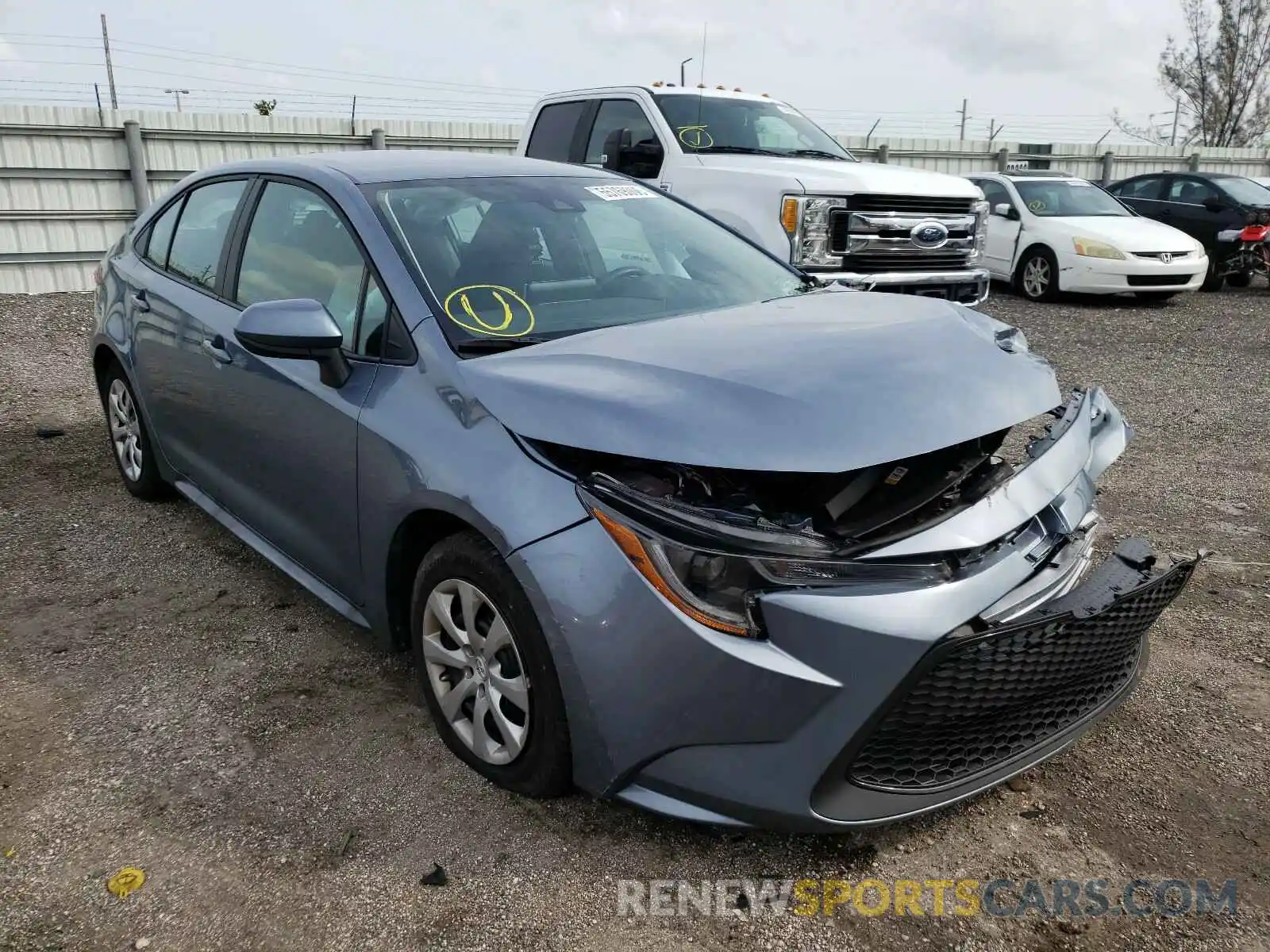 1 Photograph of a damaged car 5YFEPRAE8LP129484 TOYOTA COROLLA 2020