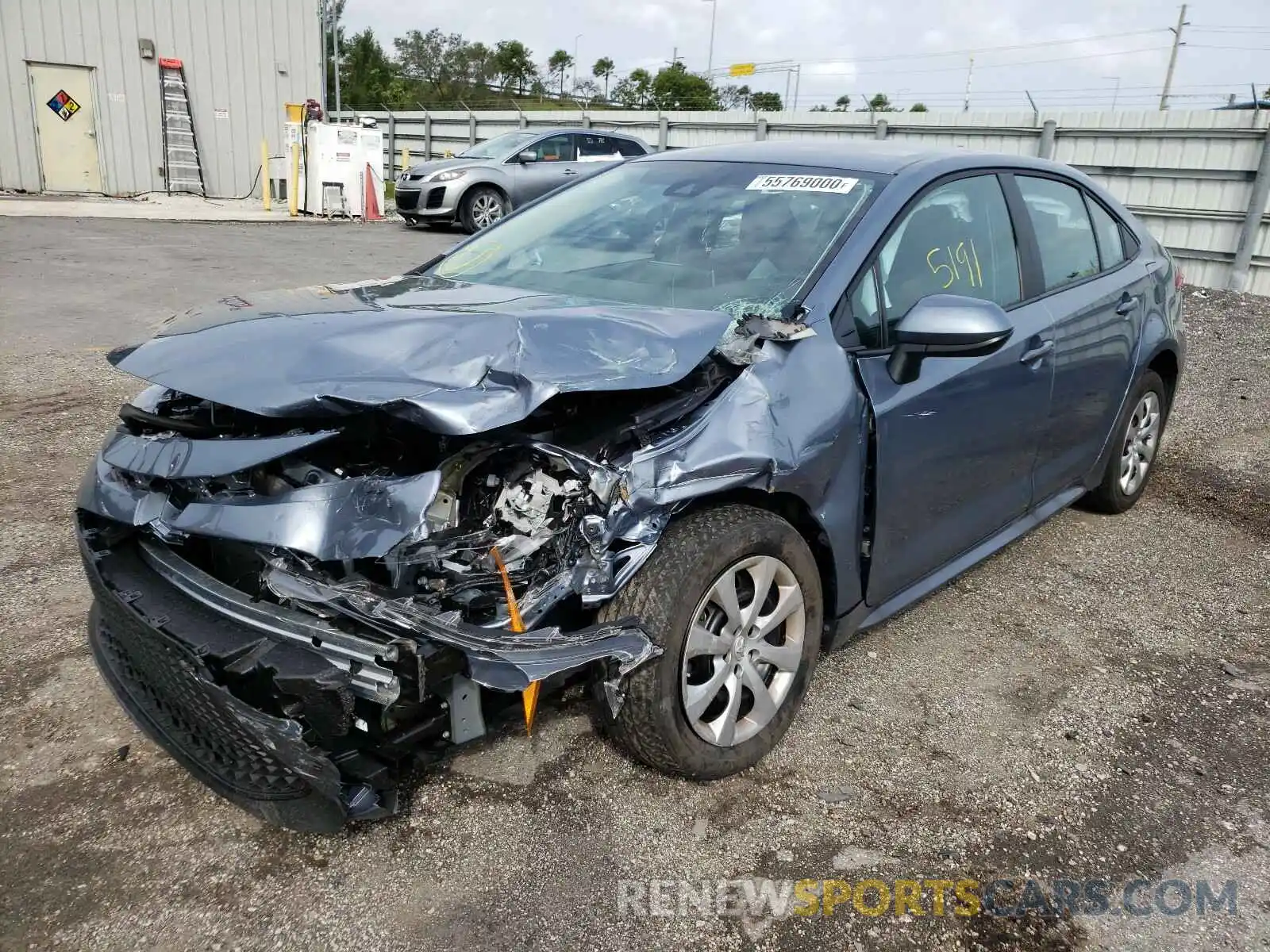 2 Photograph of a damaged car 5YFEPRAE8LP129484 TOYOTA COROLLA 2020