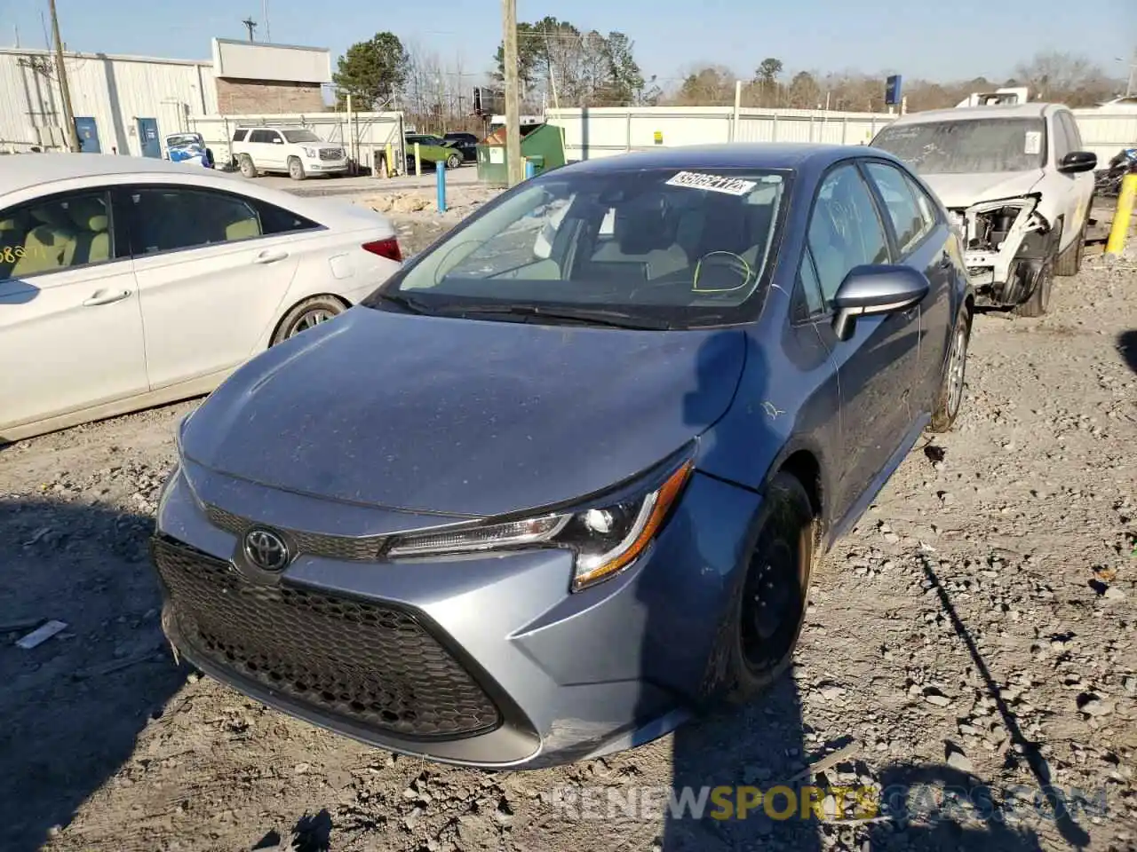 2 Photograph of a damaged car 5YFEPRAE8LP131428 TOYOTA COROLLA 2020