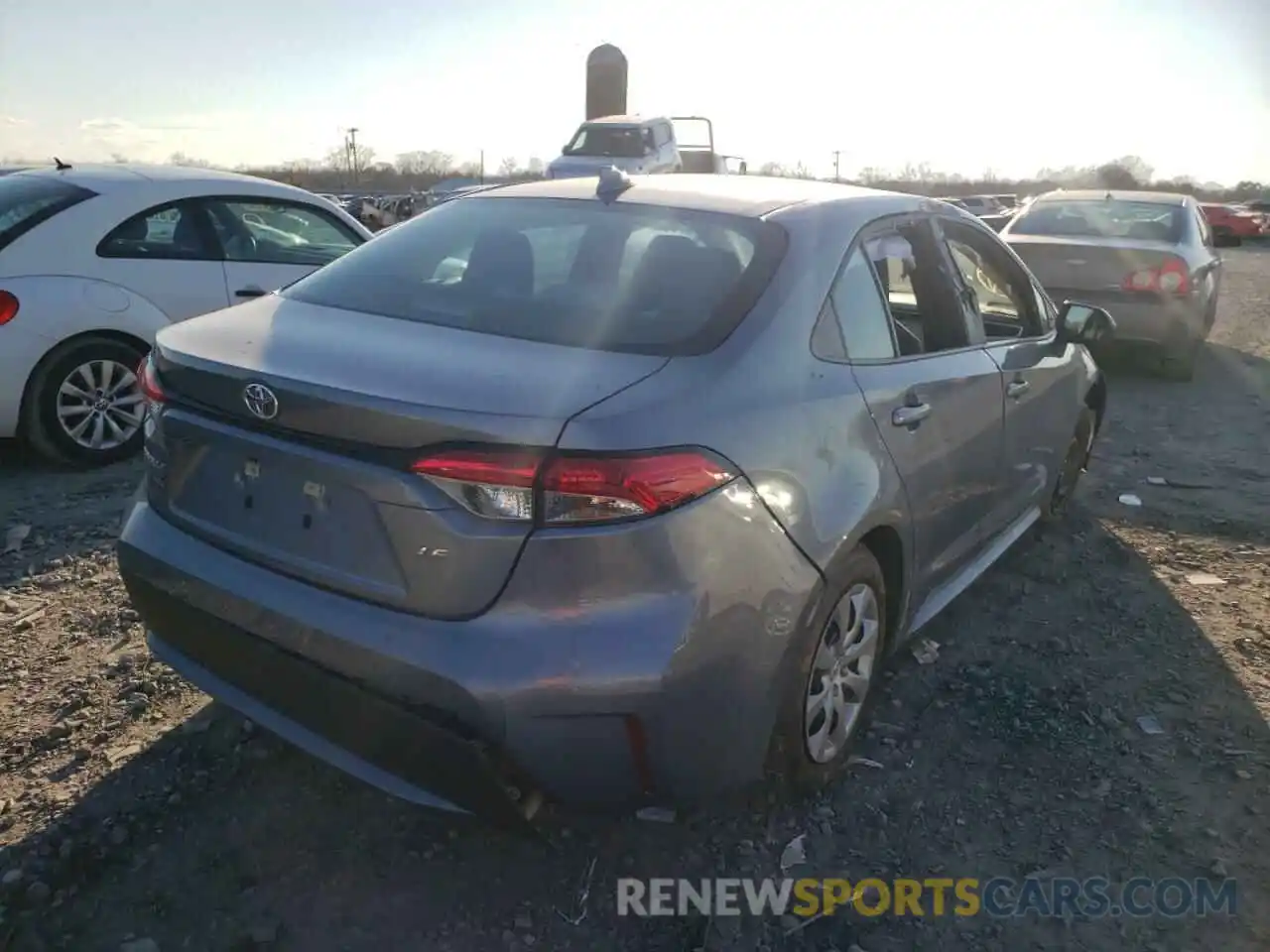 4 Photograph of a damaged car 5YFEPRAE8LP131428 TOYOTA COROLLA 2020