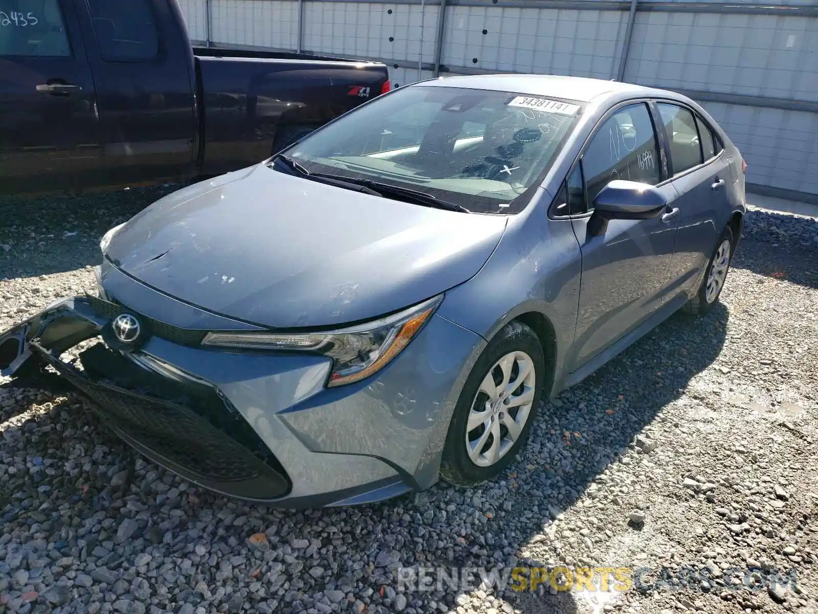 2 Photograph of a damaged car 5YFEPRAE8LP132160 TOYOTA COROLLA 2020