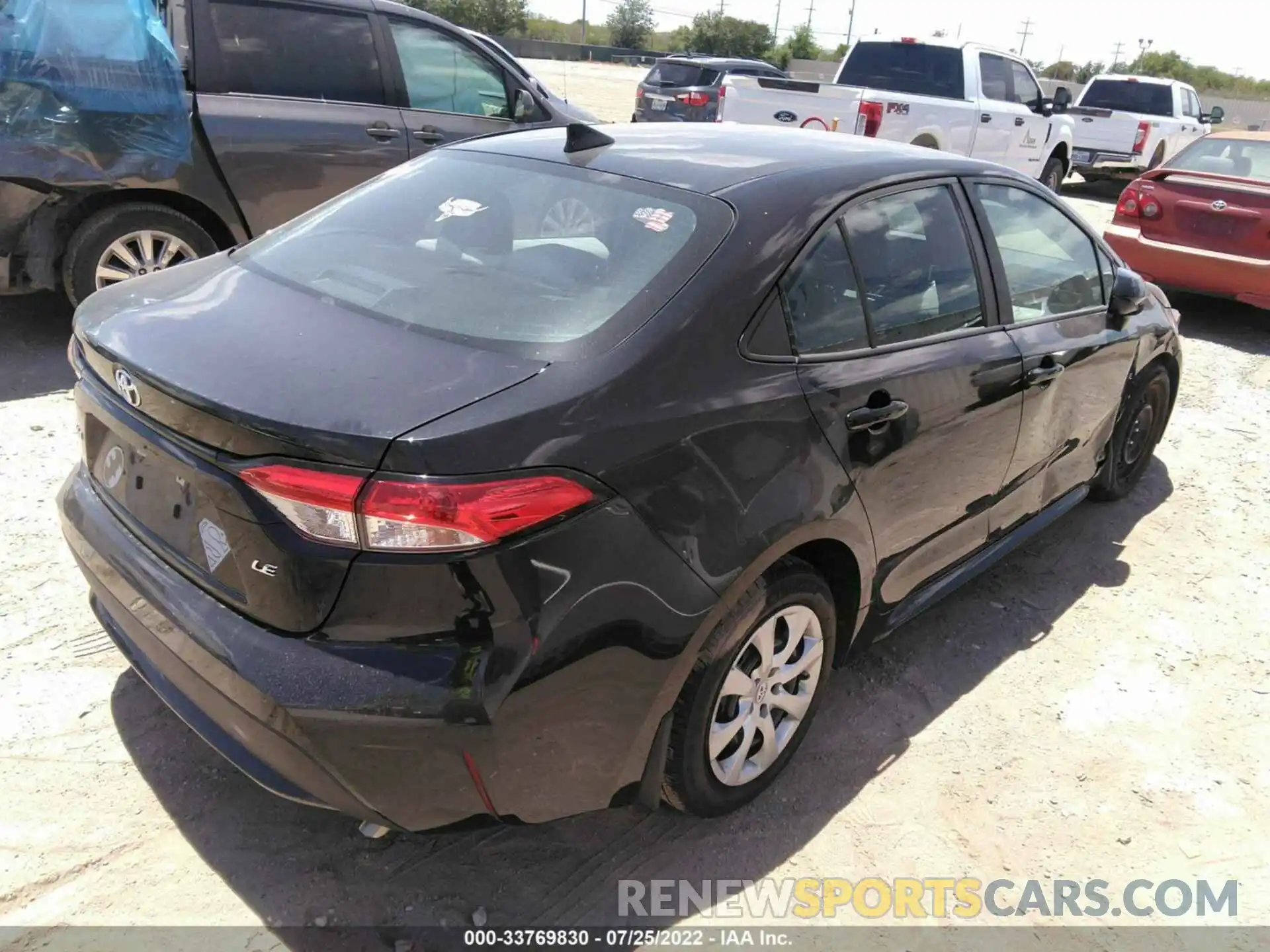 4 Photograph of a damaged car 5YFEPRAE8LP141568 TOYOTA COROLLA 2020