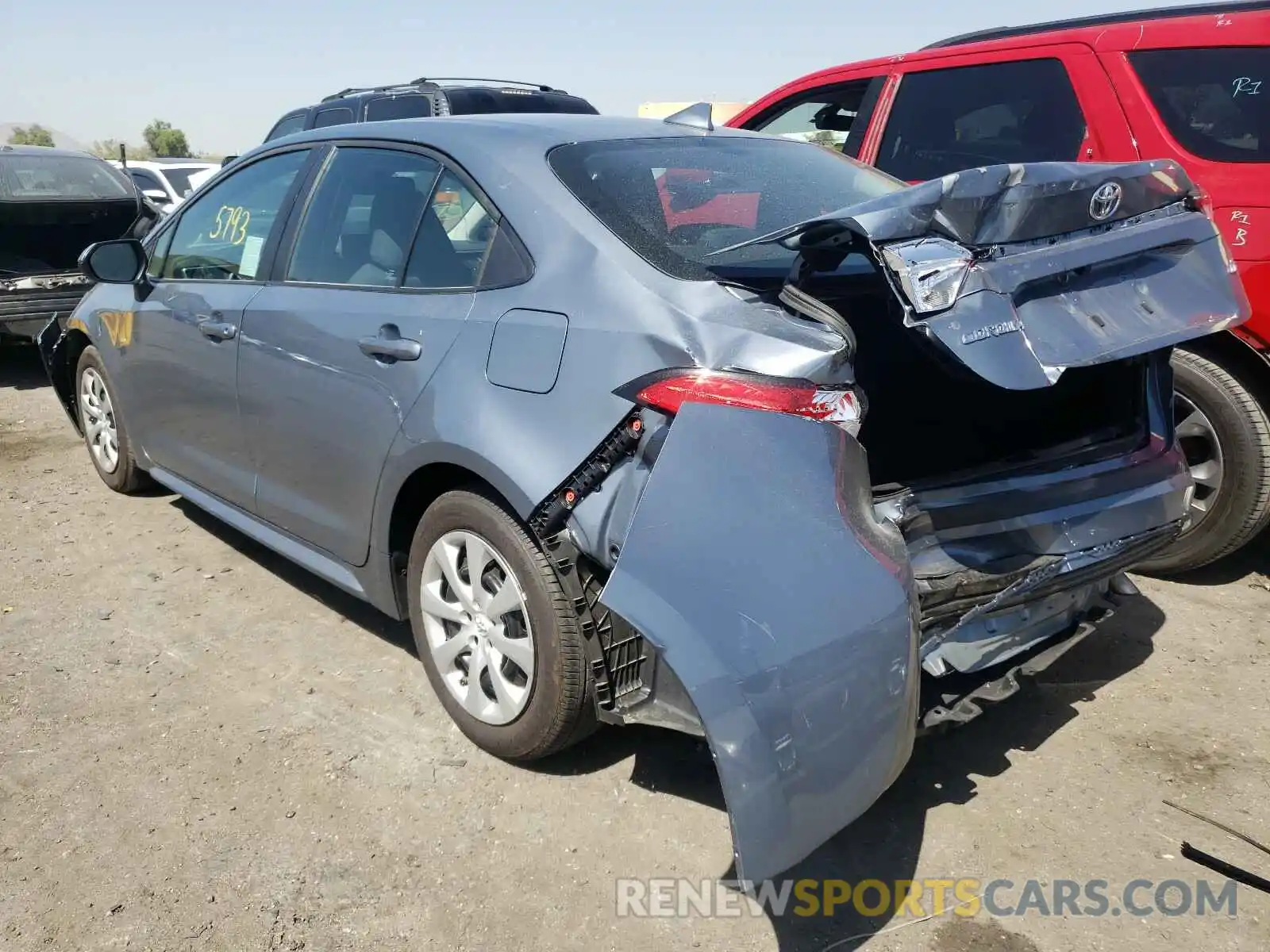 3 Photograph of a damaged car 5YFEPRAE8LP141859 TOYOTA COROLLA 2020