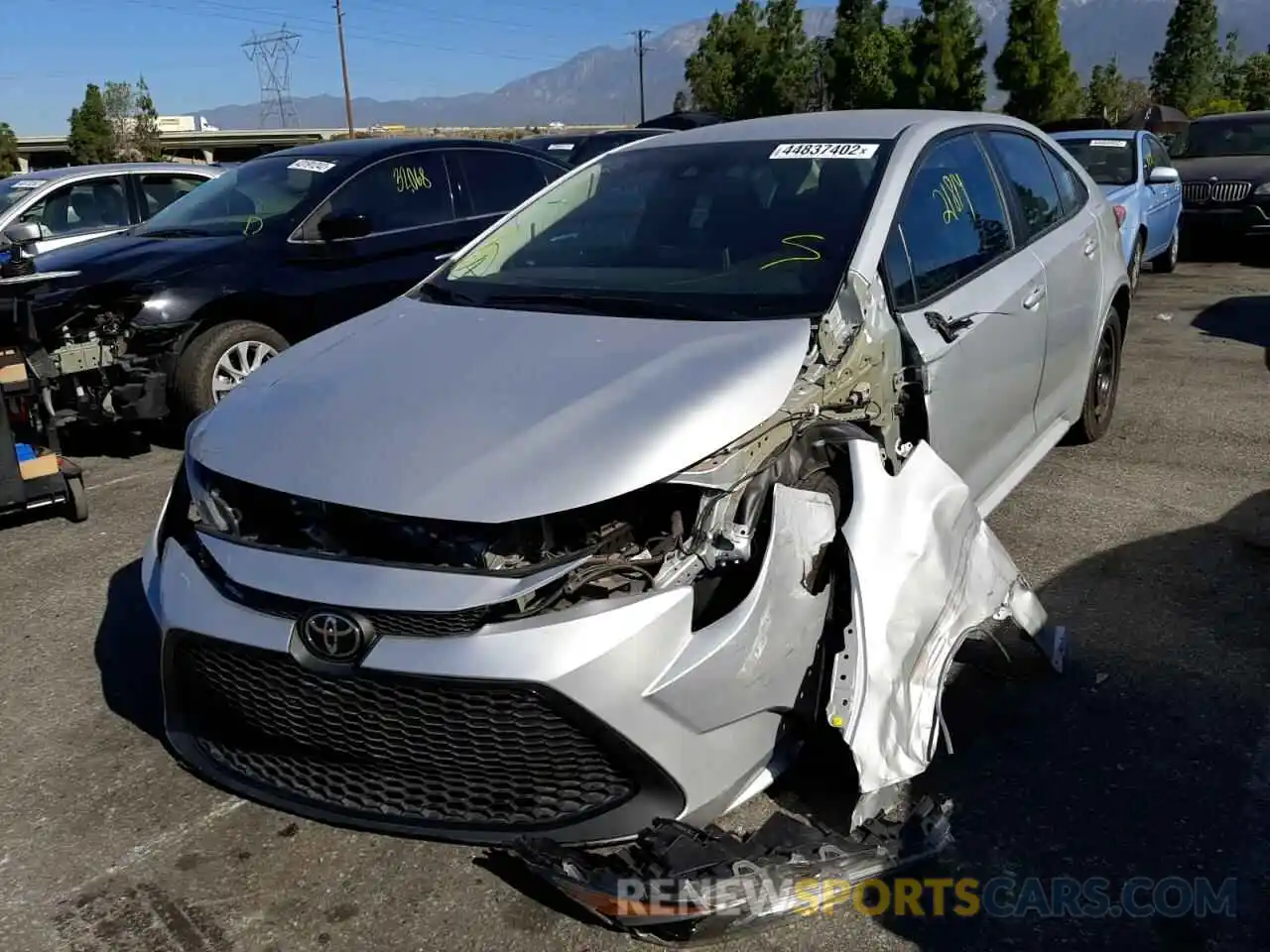 2 Photograph of a damaged car 5YFEPRAE8LP141912 TOYOTA COROLLA 2020