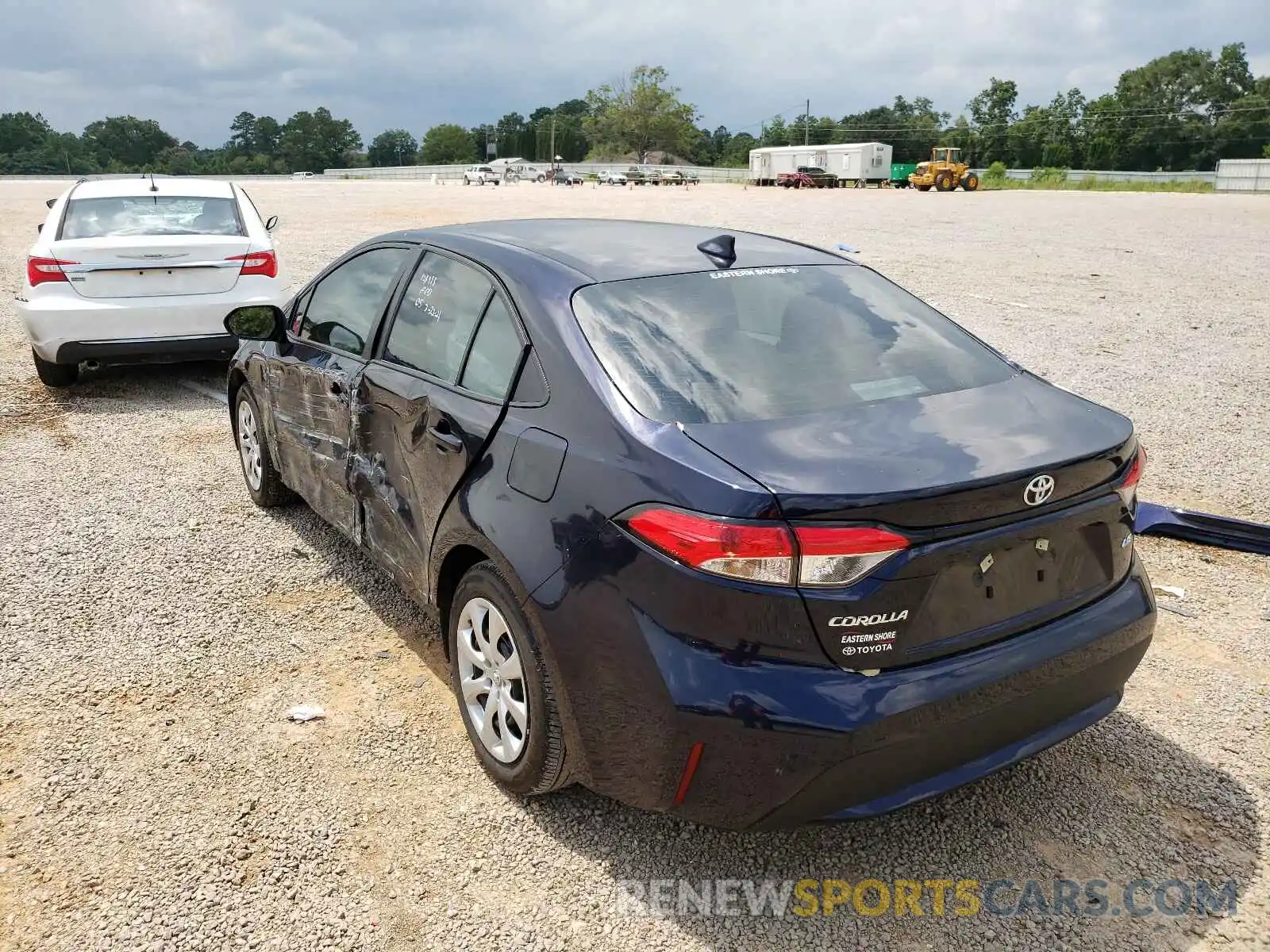 3 Photograph of a damaged car 5YFEPRAE8LP142672 TOYOTA COROLLA 2020