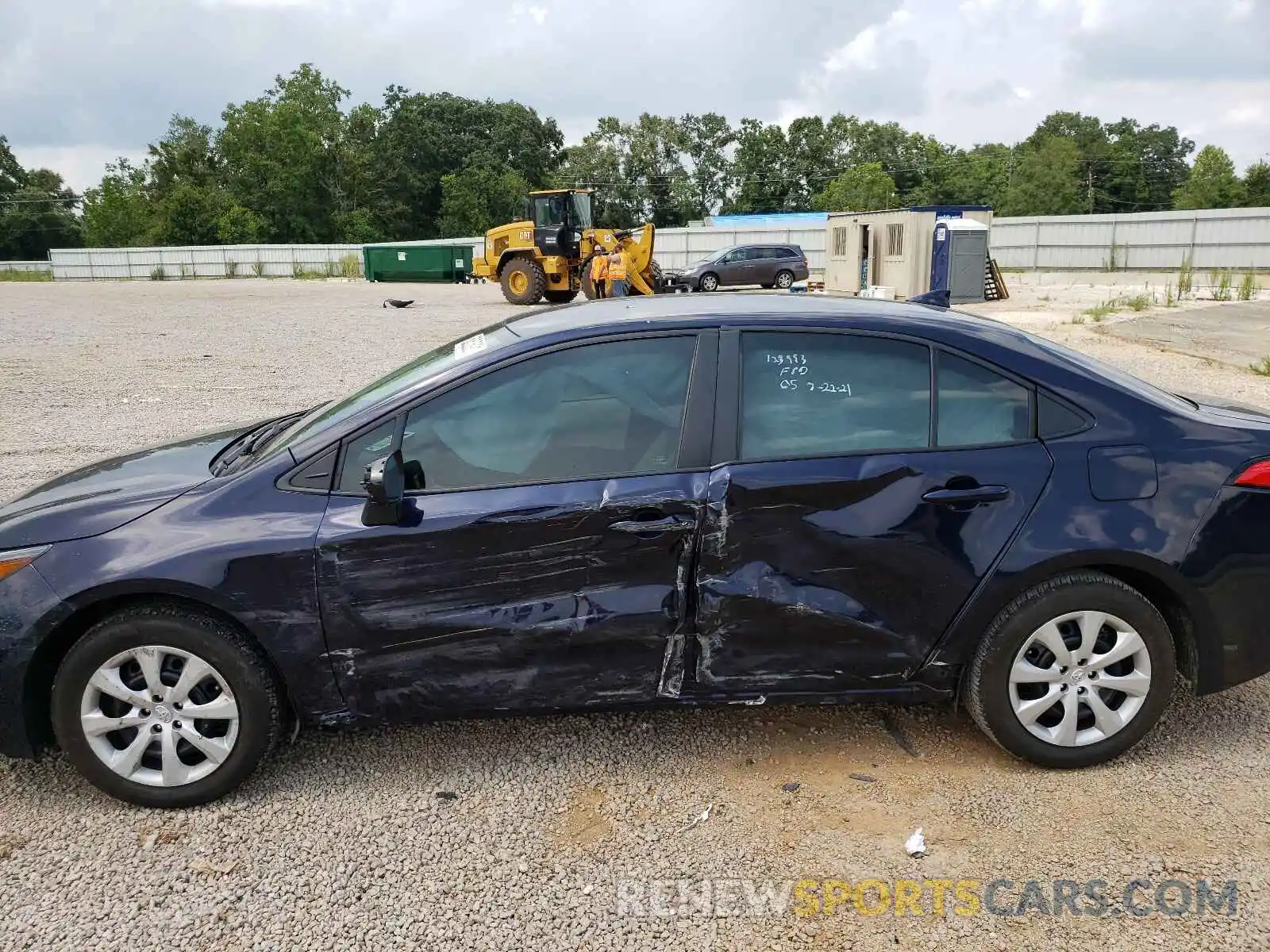 9 Photograph of a damaged car 5YFEPRAE8LP142672 TOYOTA COROLLA 2020