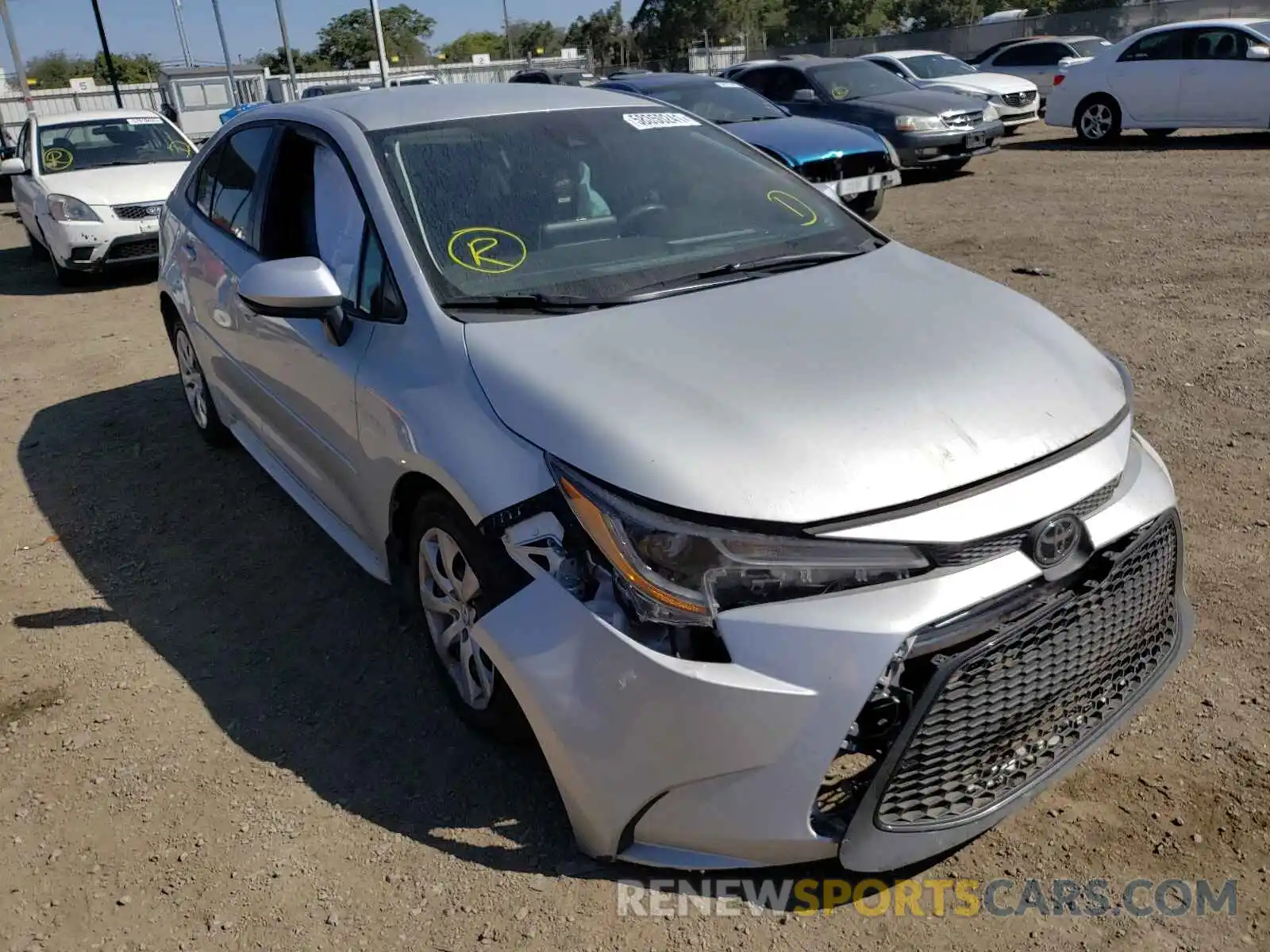 1 Photograph of a damaged car 5YFEPRAE8LP142865 TOYOTA COROLLA 2020