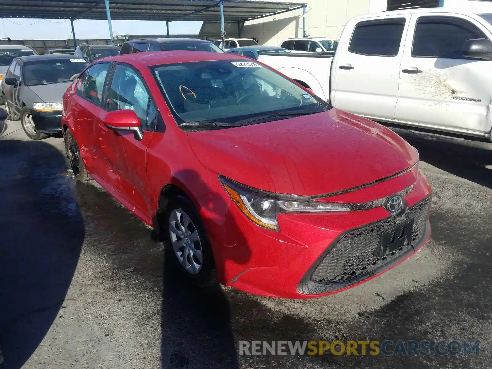 1 Photograph of a damaged car 5YFEPRAE8LP144695 TOYOTA COROLLA 2020