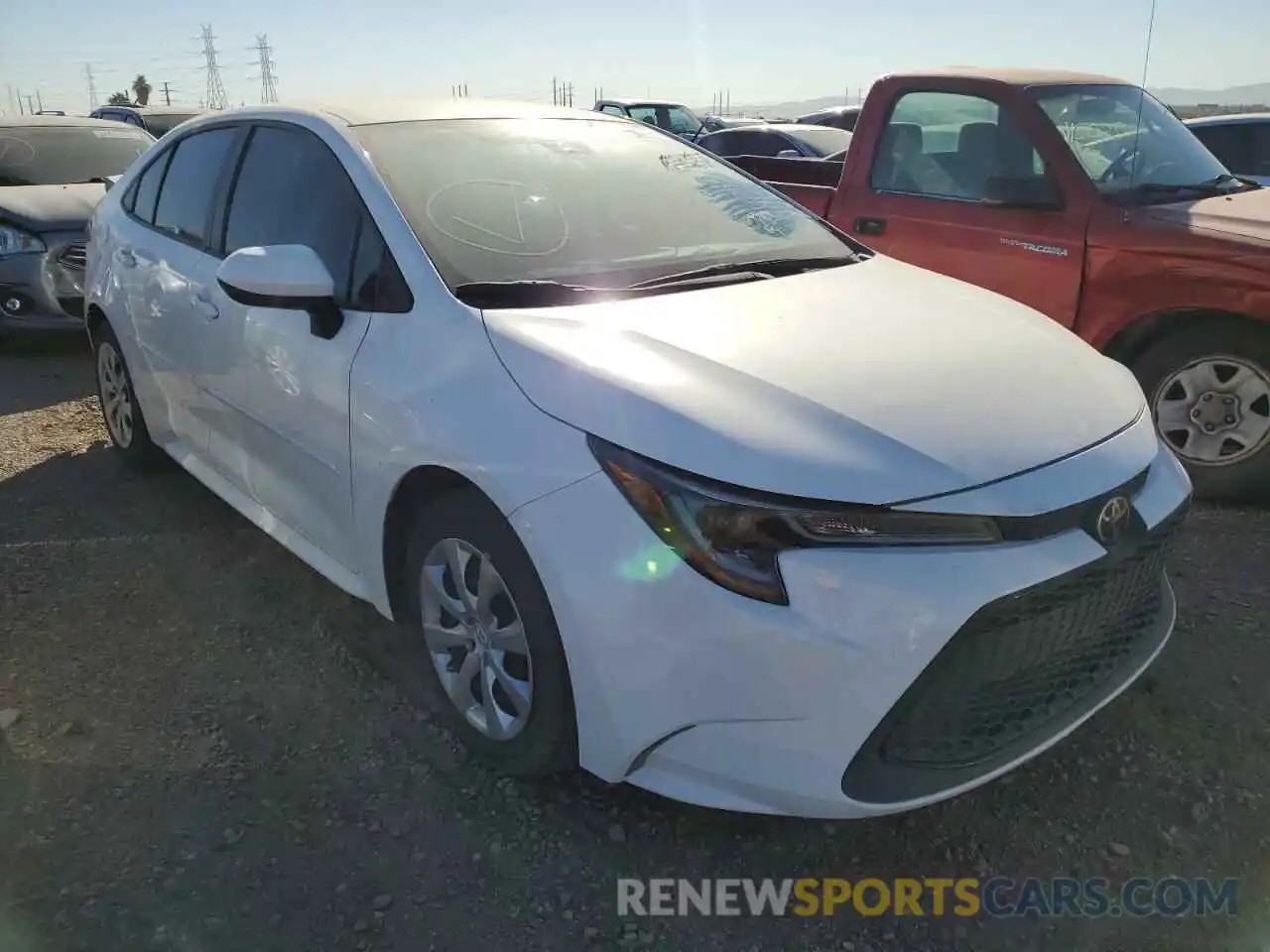 1 Photograph of a damaged car 5YFEPRAE8LP146138 TOYOTA COROLLA 2020