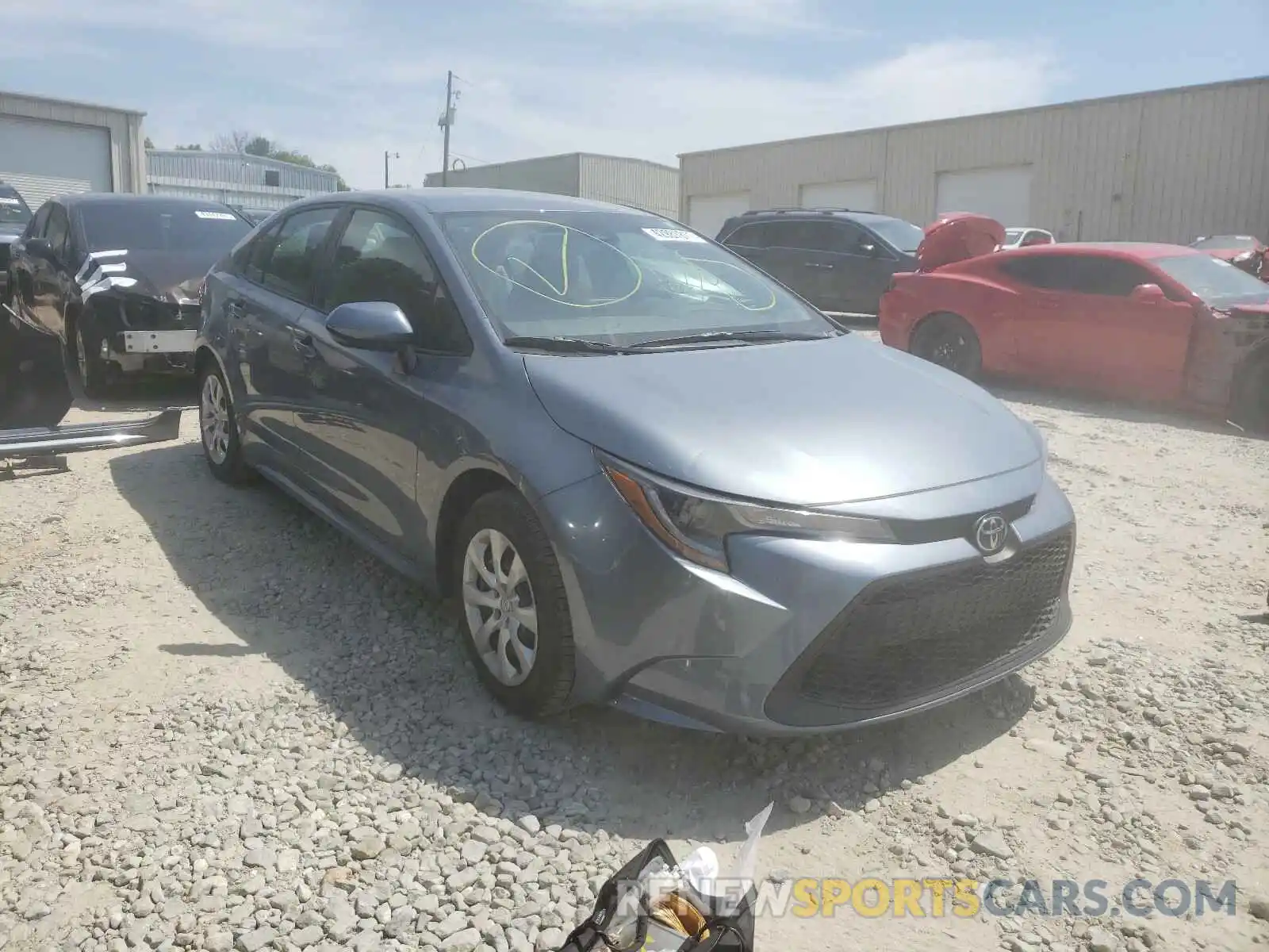 1 Photograph of a damaged car 5YFEPRAE8LP146155 TOYOTA COROLLA 2020