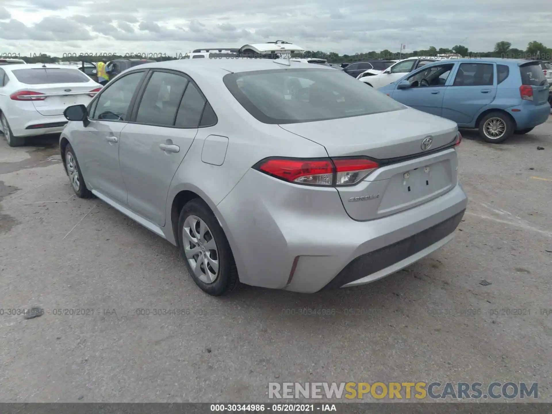 3 Photograph of a damaged car 5YFEPRAE9LP005837 TOYOTA COROLLA 2020