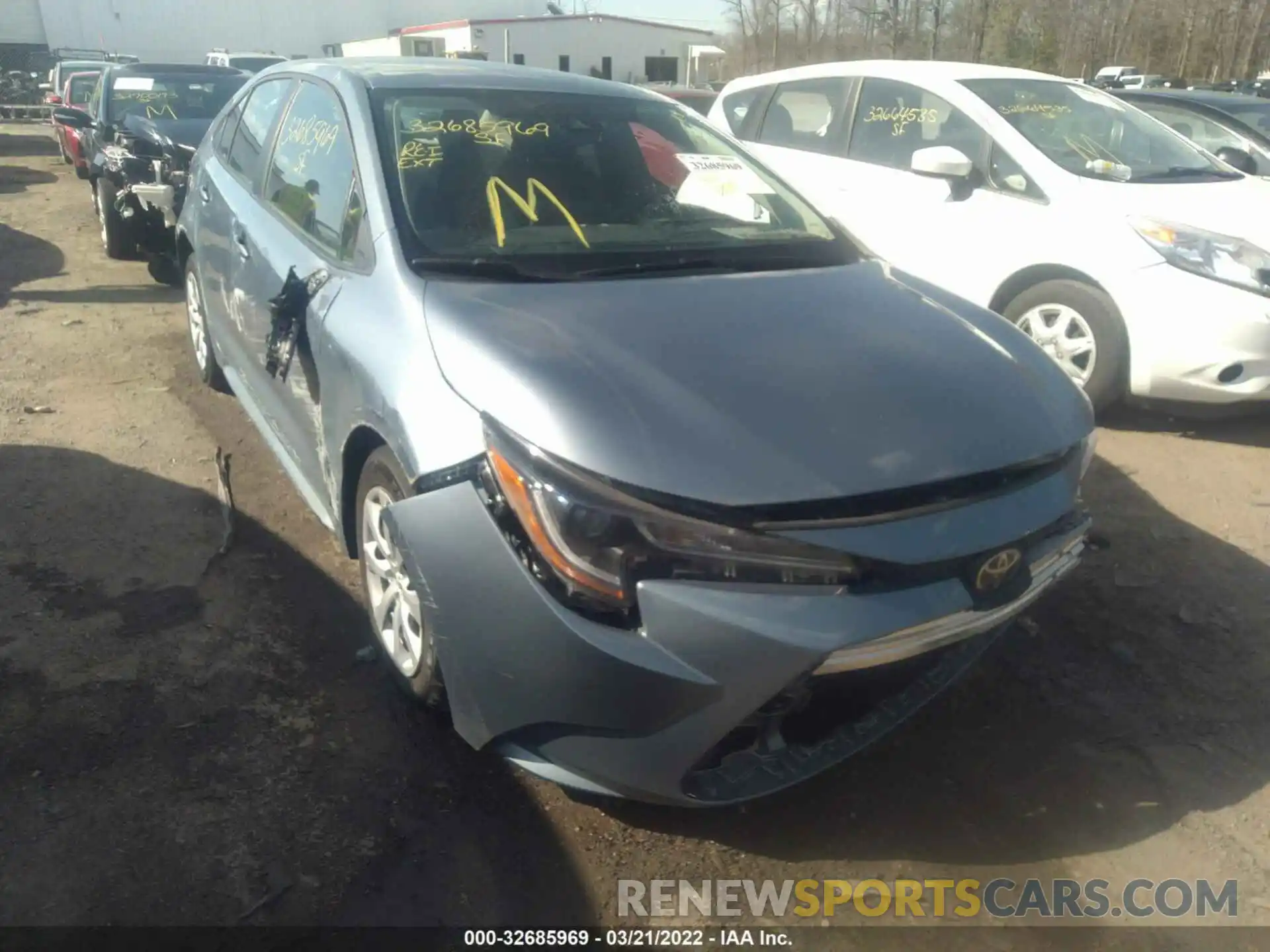 6 Photograph of a damaged car 5YFEPRAE9LP005918 TOYOTA COROLLA 2020