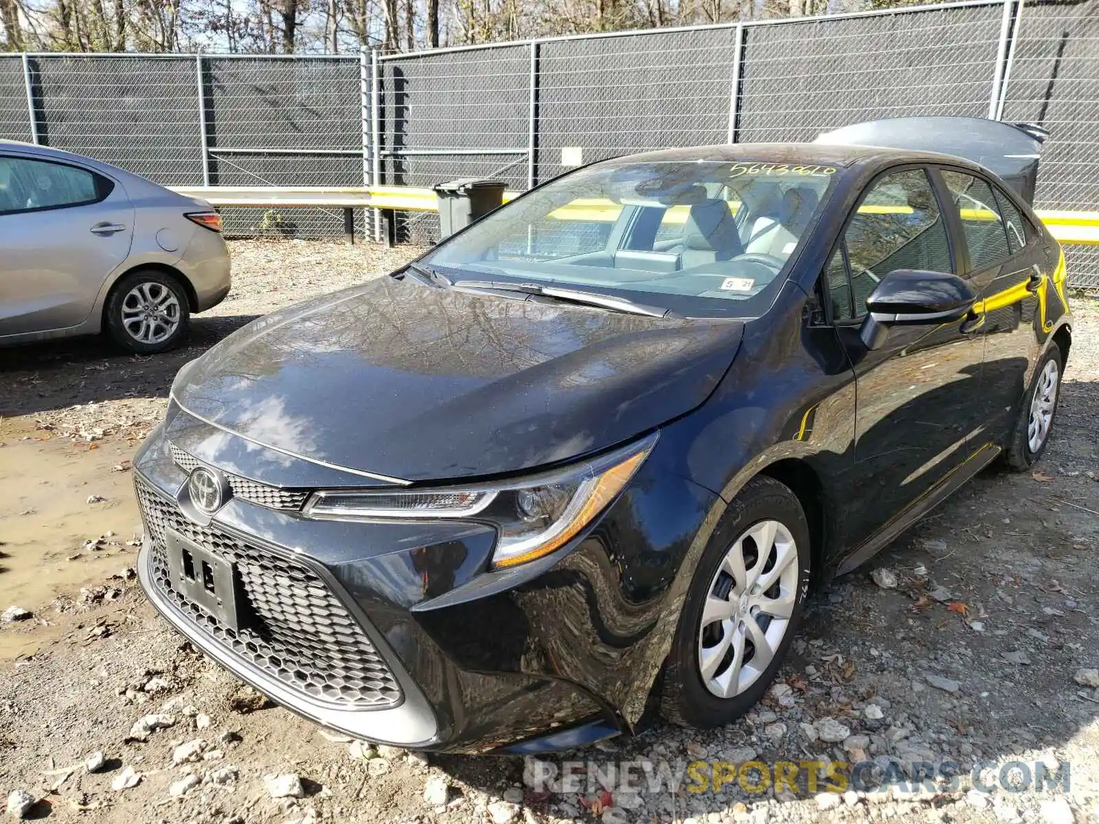 2 Photograph of a damaged car 5YFEPRAE9LP006521 TOYOTA COROLLA 2020