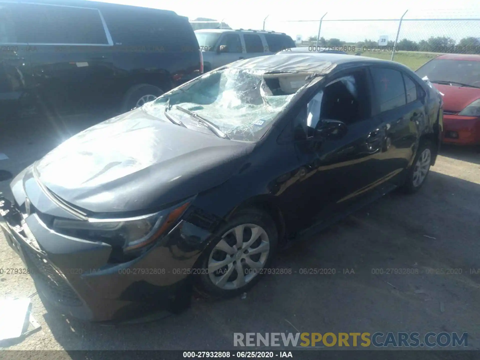 2 Photograph of a damaged car 5YFEPRAE9LP009905 TOYOTA COROLLA 2020