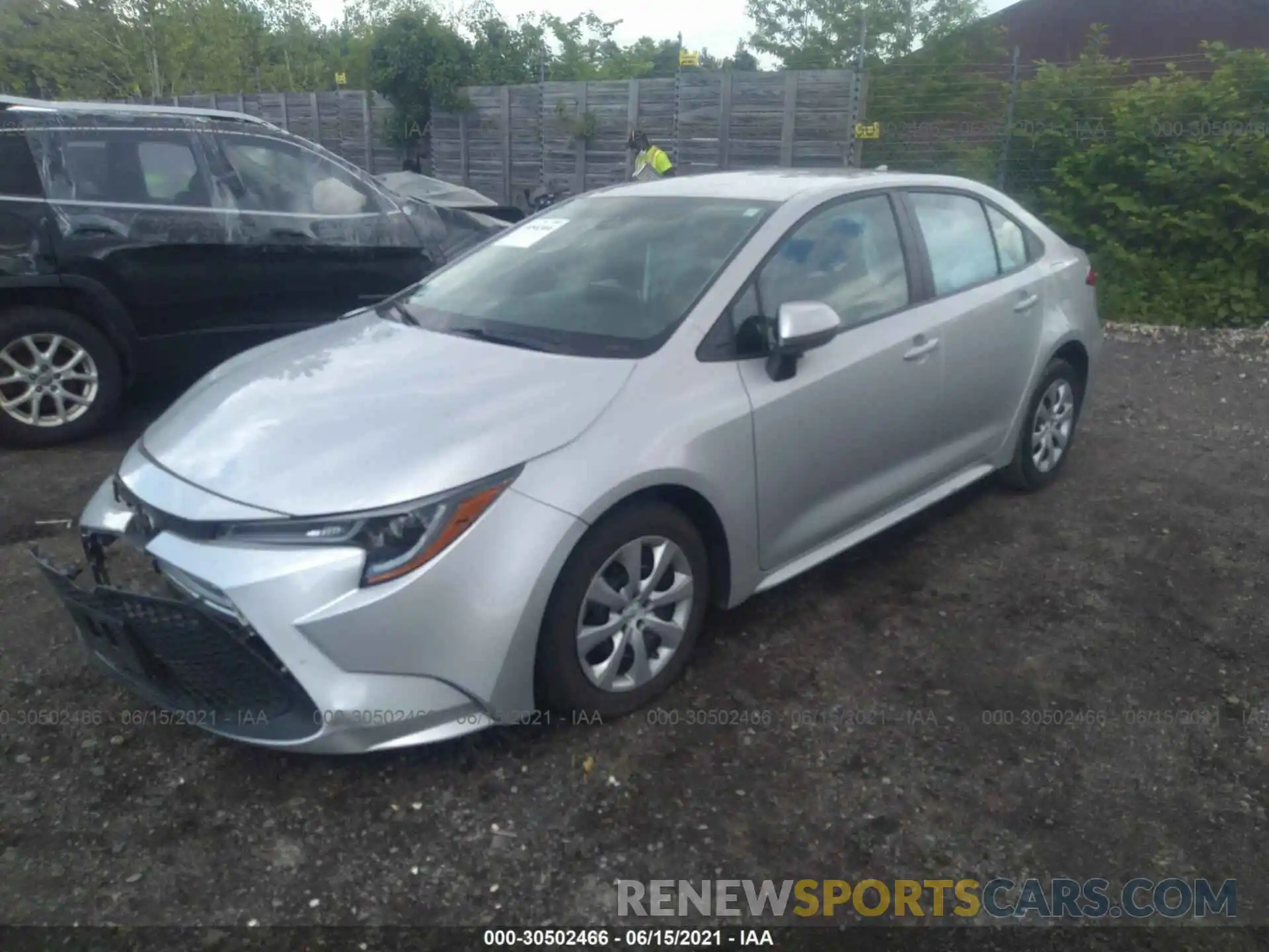 2 Photograph of a damaged car 5YFEPRAE9LP011072 TOYOTA COROLLA 2020