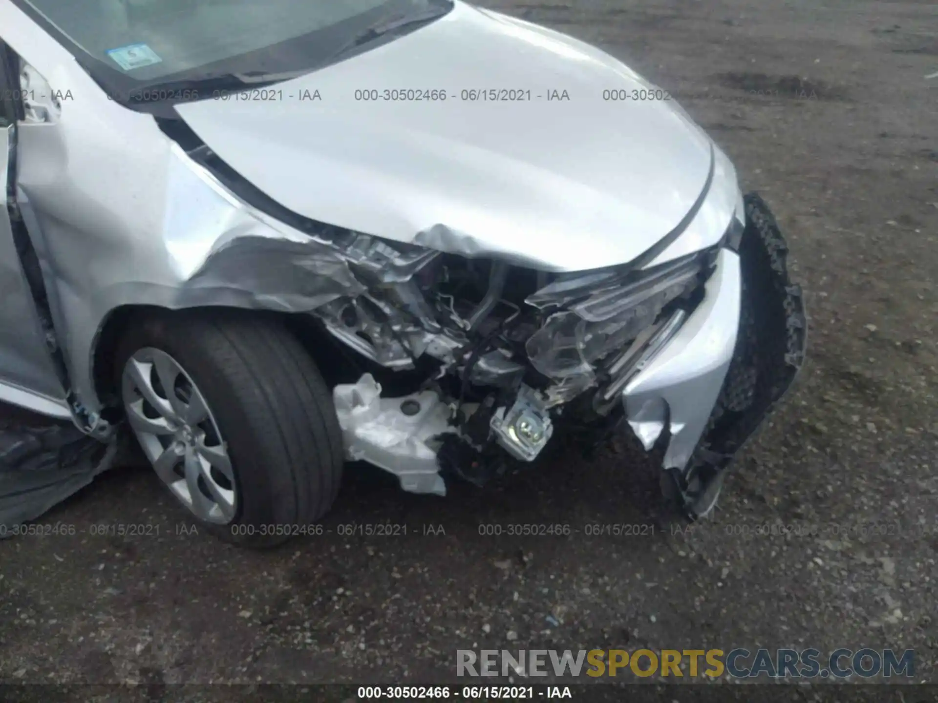 6 Photograph of a damaged car 5YFEPRAE9LP011072 TOYOTA COROLLA 2020