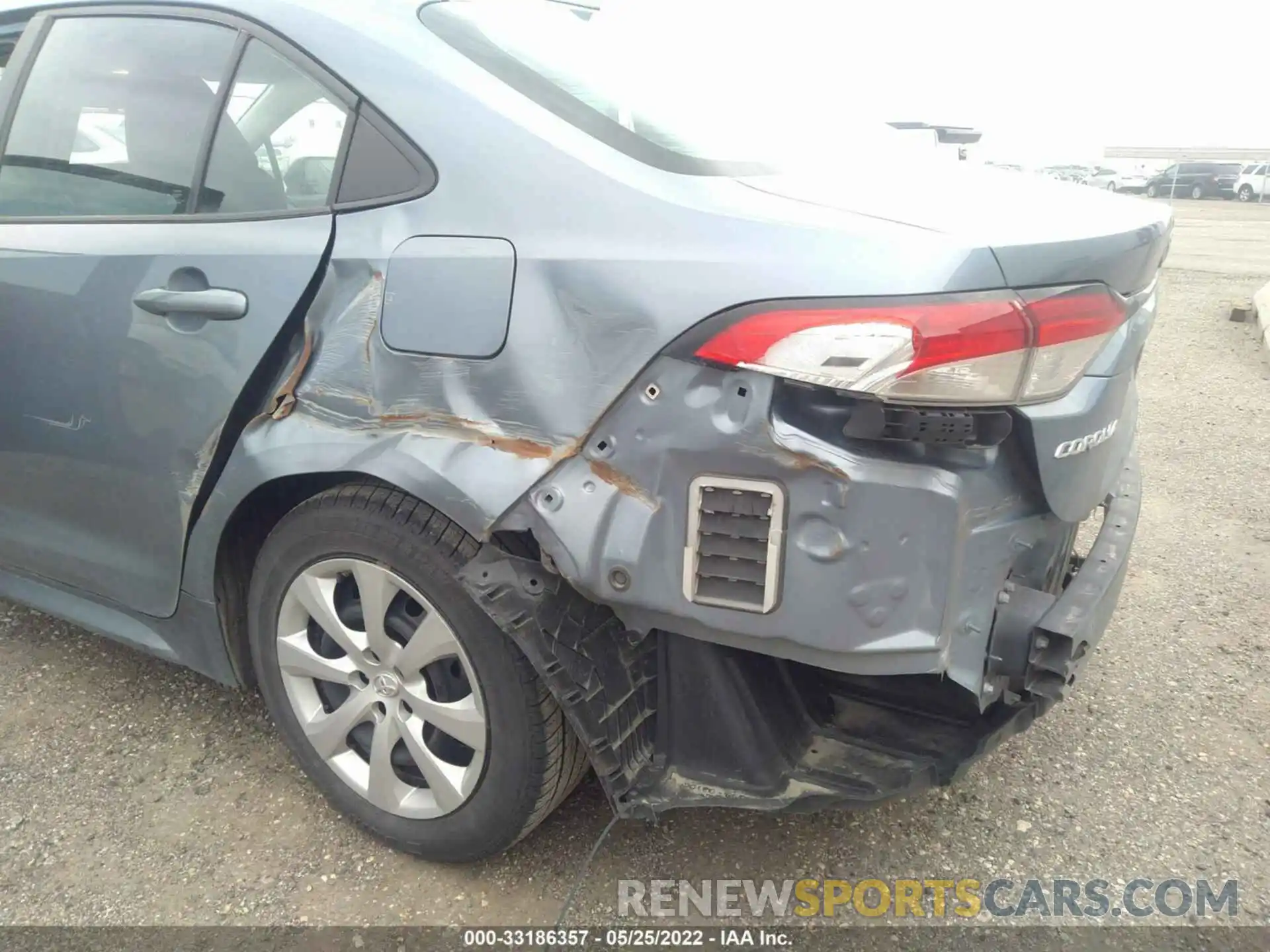 6 Photograph of a damaged car 5YFEPRAE9LP011427 TOYOTA COROLLA 2020