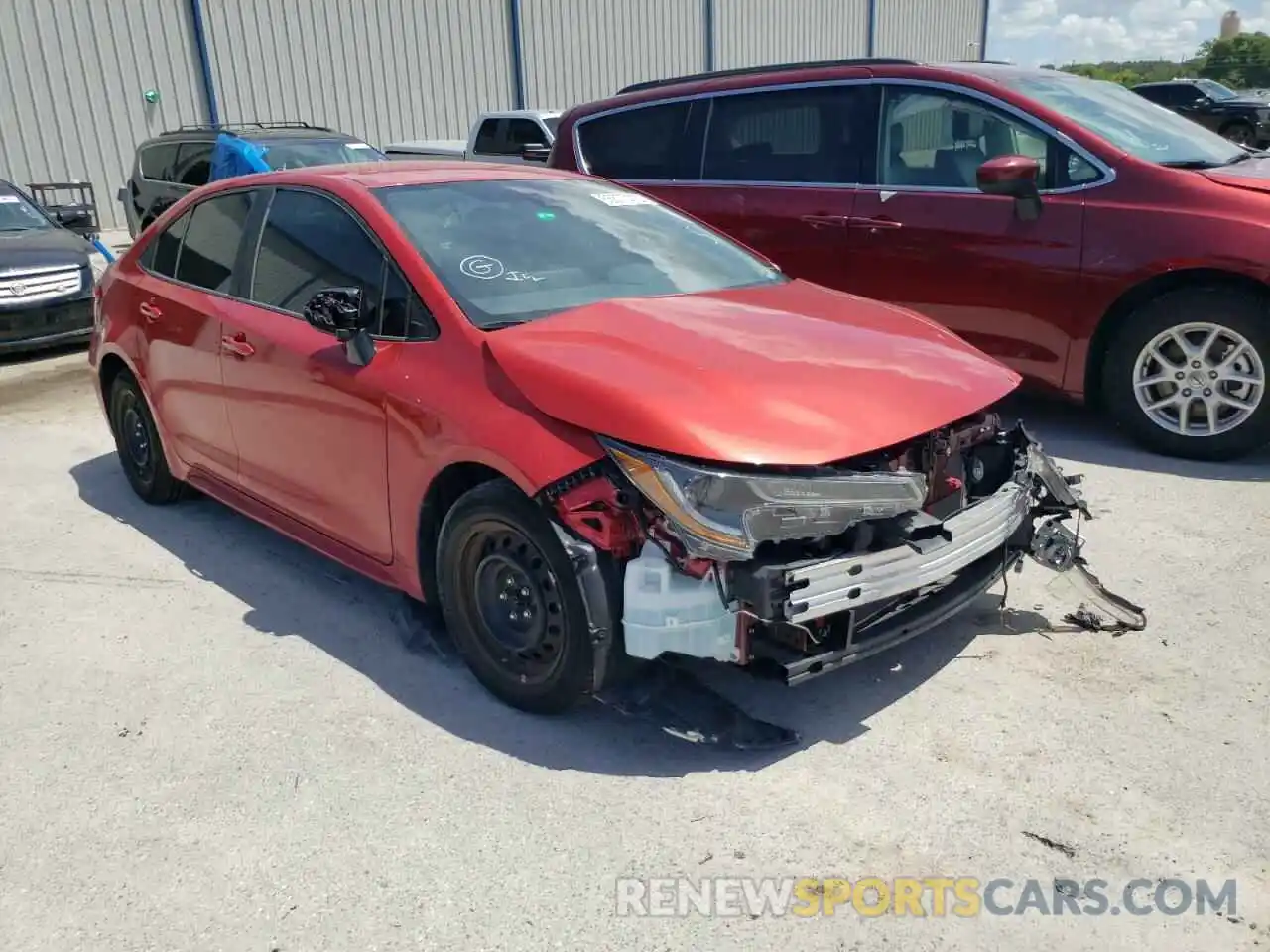 1 Photograph of a damaged car 5YFEPRAE9LP012934 TOYOTA COROLLA 2020