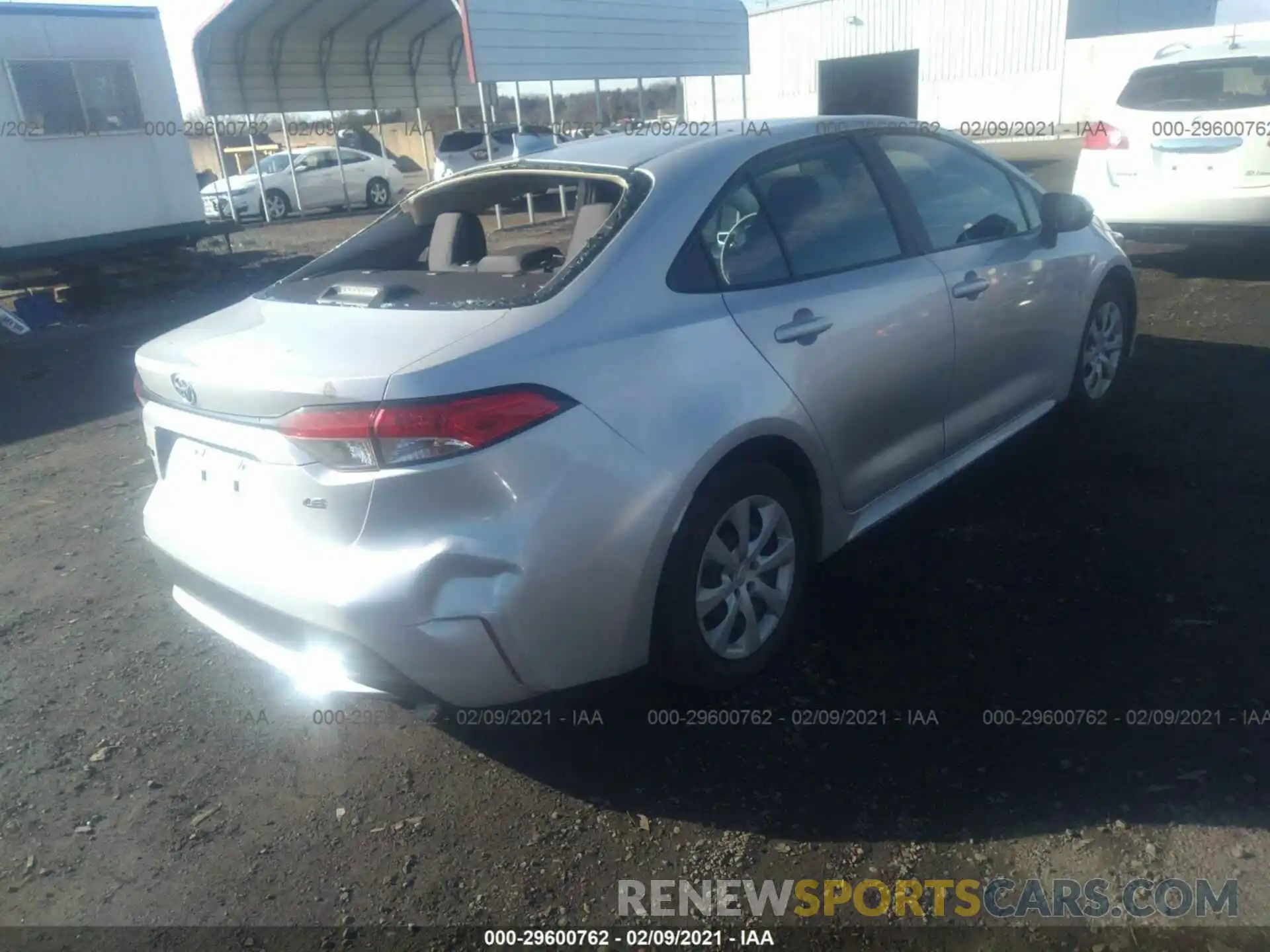 4 Photograph of a damaged car 5YFEPRAE9LP013288 TOYOTA COROLLA 2020