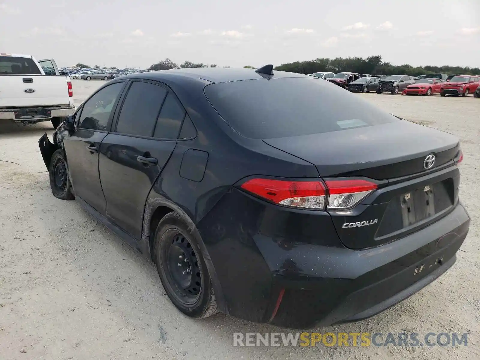 3 Photograph of a damaged car 5YFEPRAE9LP013694 TOYOTA COROLLA 2020