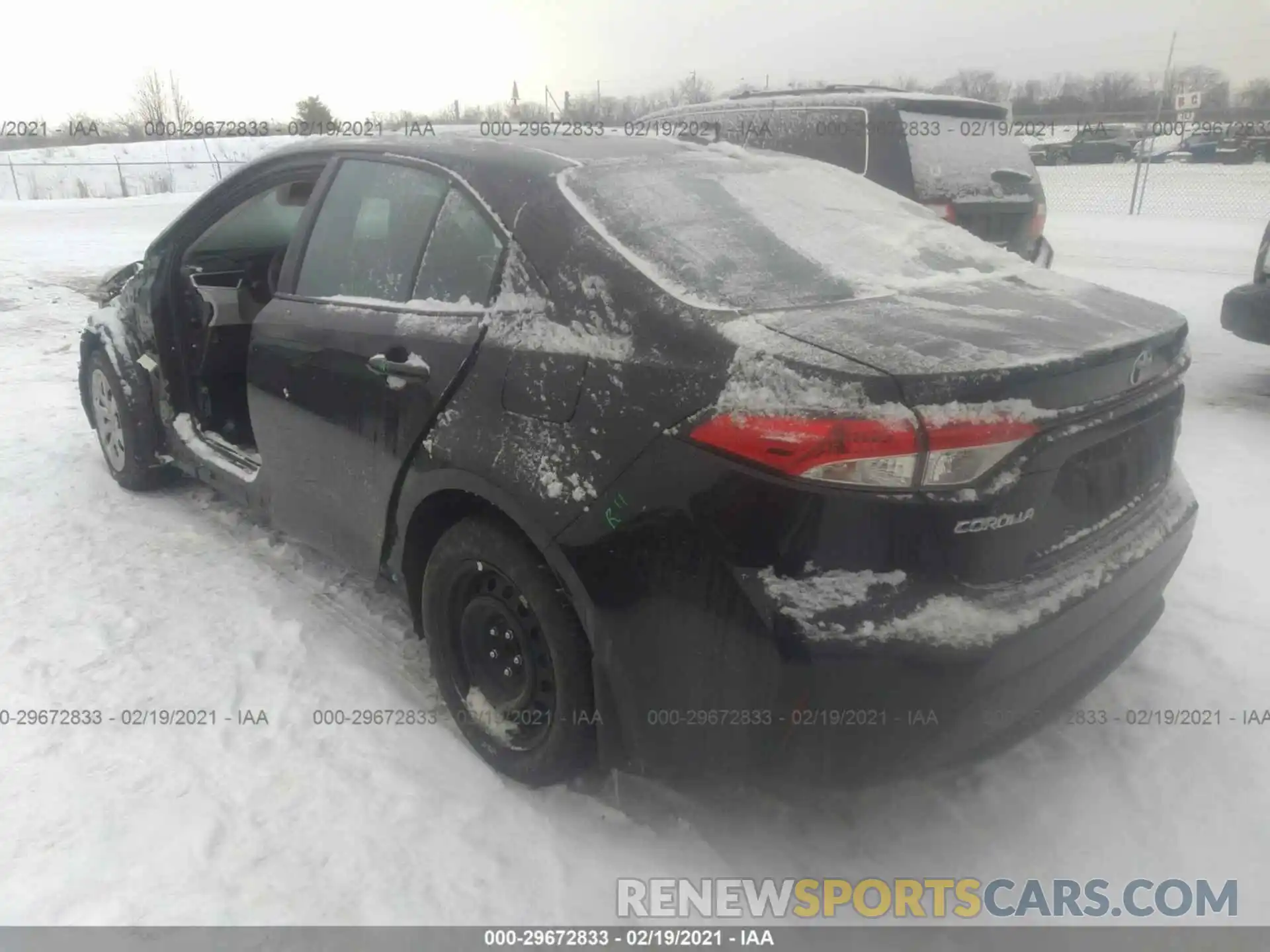 3 Photograph of a damaged car 5YFEPRAE9LP016305 TOYOTA COROLLA 2020