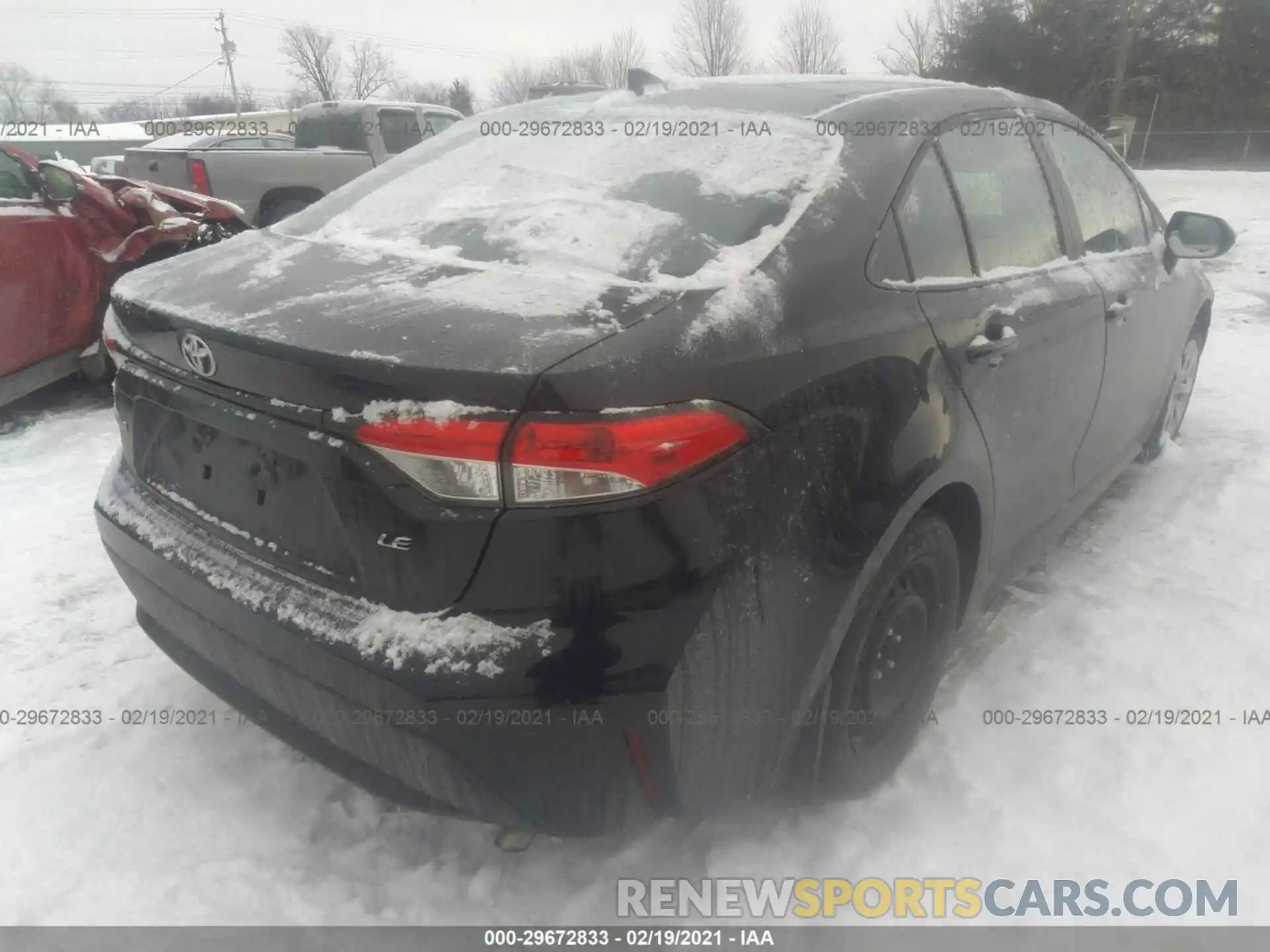 4 Photograph of a damaged car 5YFEPRAE9LP016305 TOYOTA COROLLA 2020