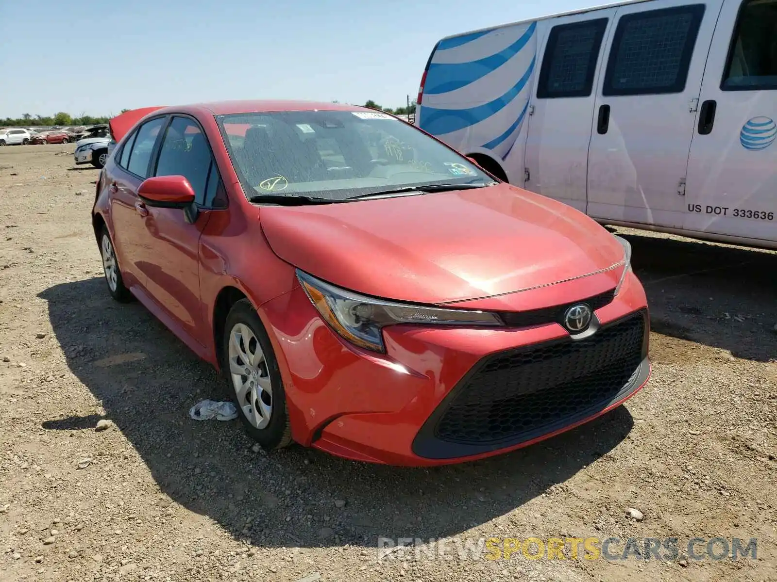 1 Photograph of a damaged car 5YFEPRAE9LP018264 TOYOTA COROLLA 2020