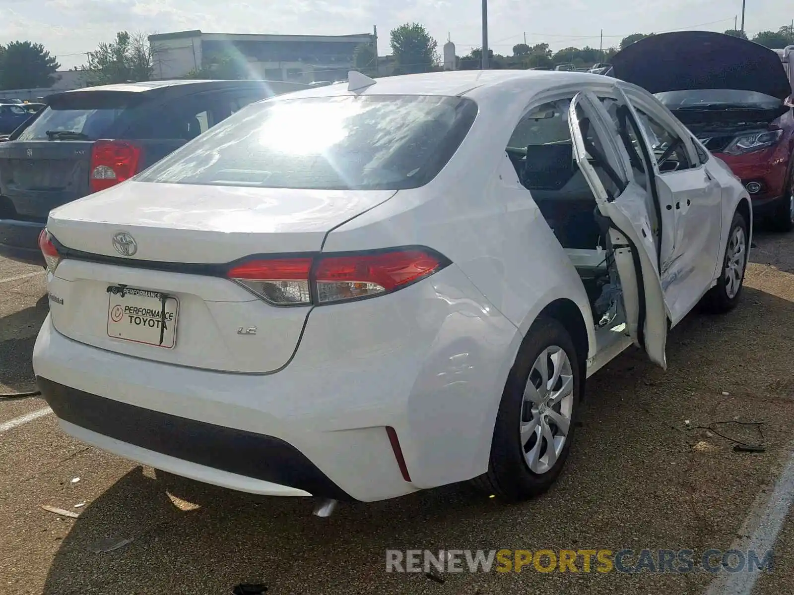 4 Photograph of a damaged car 5YFEPRAE9LP019141 TOYOTA COROLLA 2020