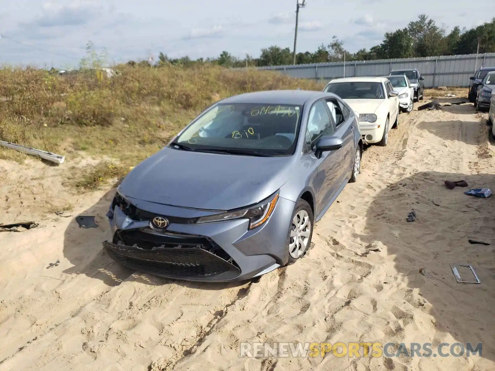 2 Photograph of a damaged car 5YFEPRAE9LP020919 TOYOTA COROLLA 2020