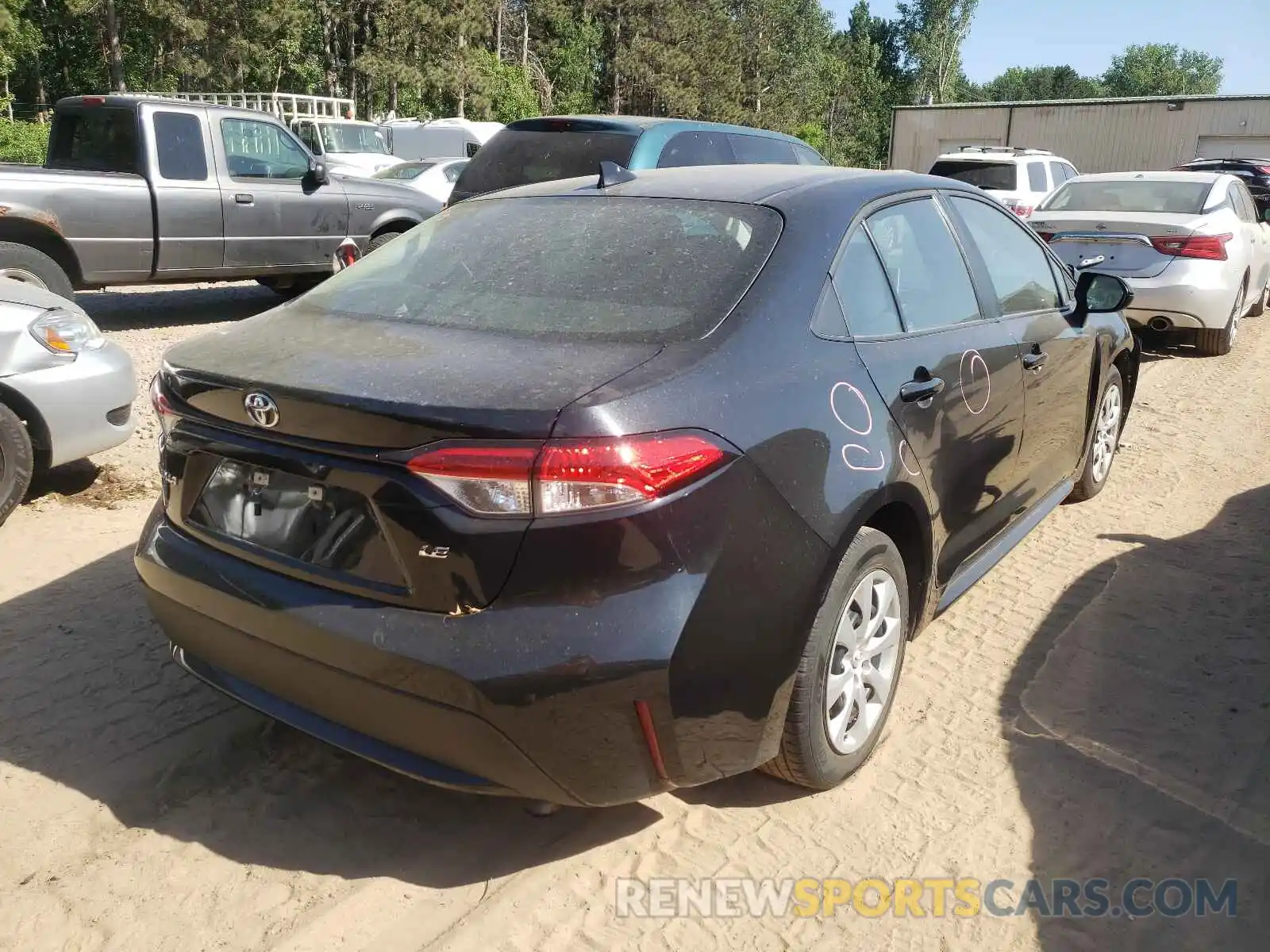 4 Photograph of a damaged car 5YFEPRAE9LP022539 TOYOTA COROLLA 2020