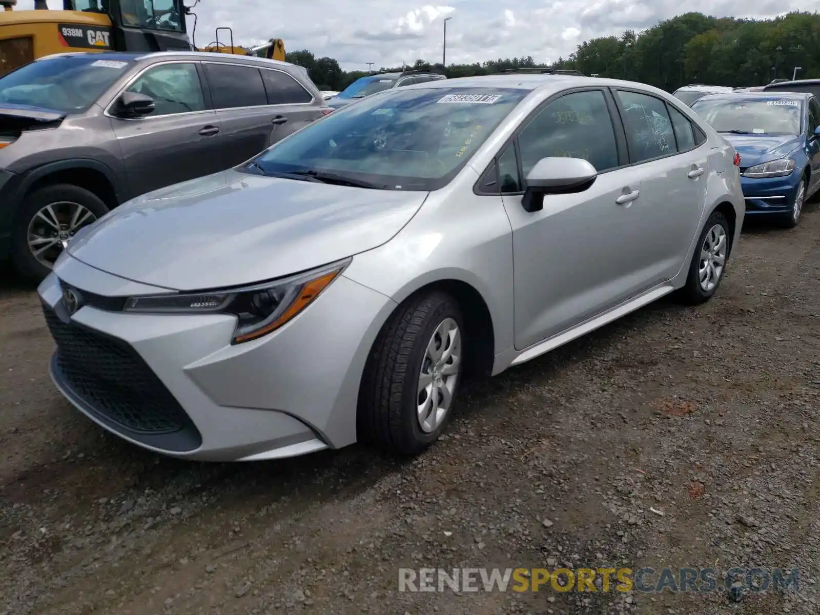 2 Photograph of a damaged car 5YFEPRAE9LP023786 TOYOTA COROLLA 2020