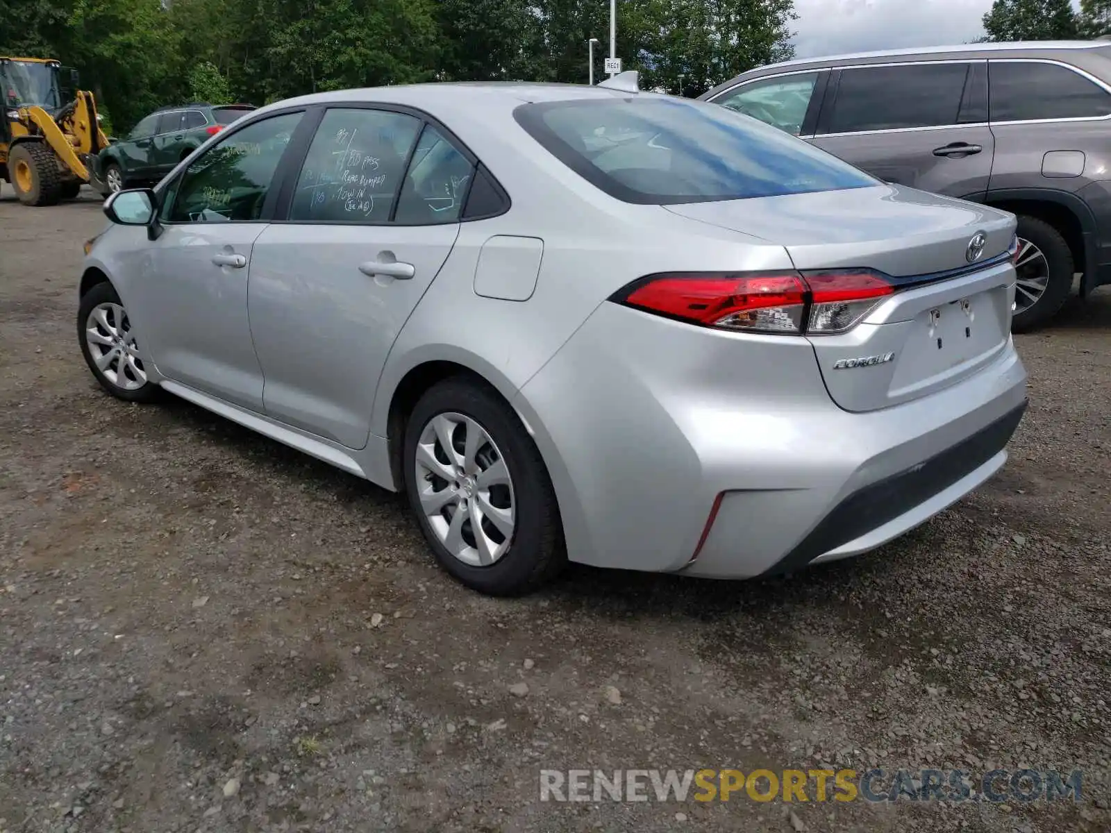 3 Photograph of a damaged car 5YFEPRAE9LP023786 TOYOTA COROLLA 2020