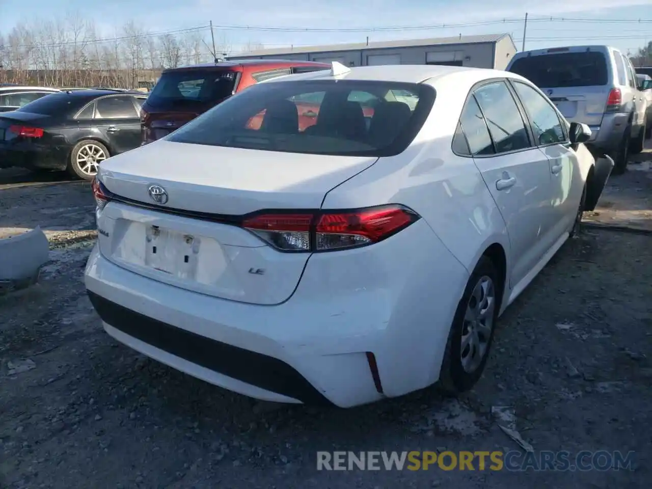 4 Photograph of a damaged car 5YFEPRAE9LP023996 TOYOTA COROLLA 2020