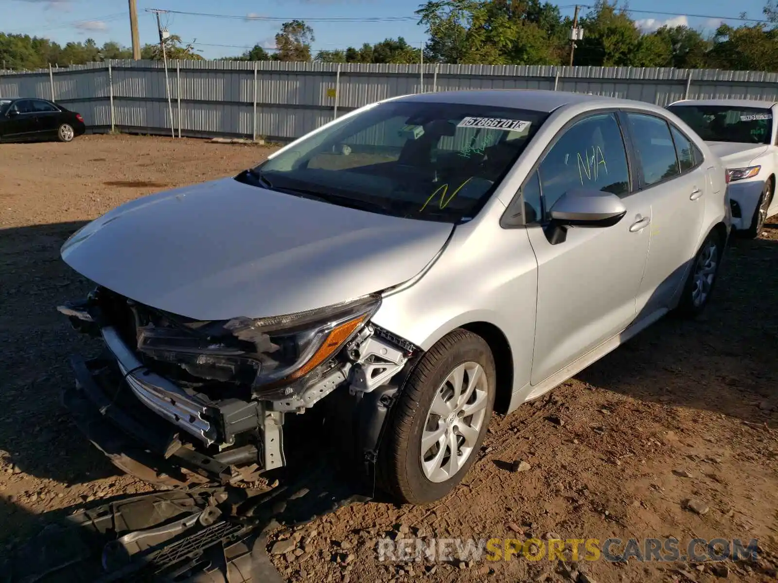 2 Photograph of a damaged car 5YFEPRAE9LP024064 TOYOTA COROLLA 2020