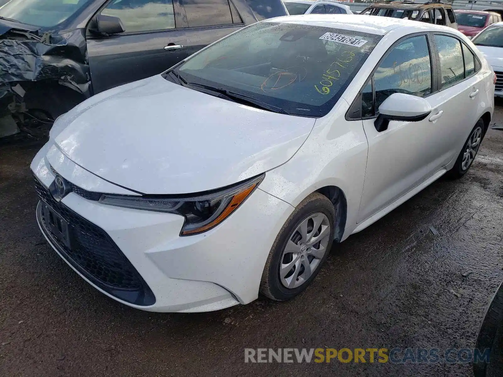 2 Photograph of a damaged car 5YFEPRAE9LP024467 TOYOTA COROLLA 2020