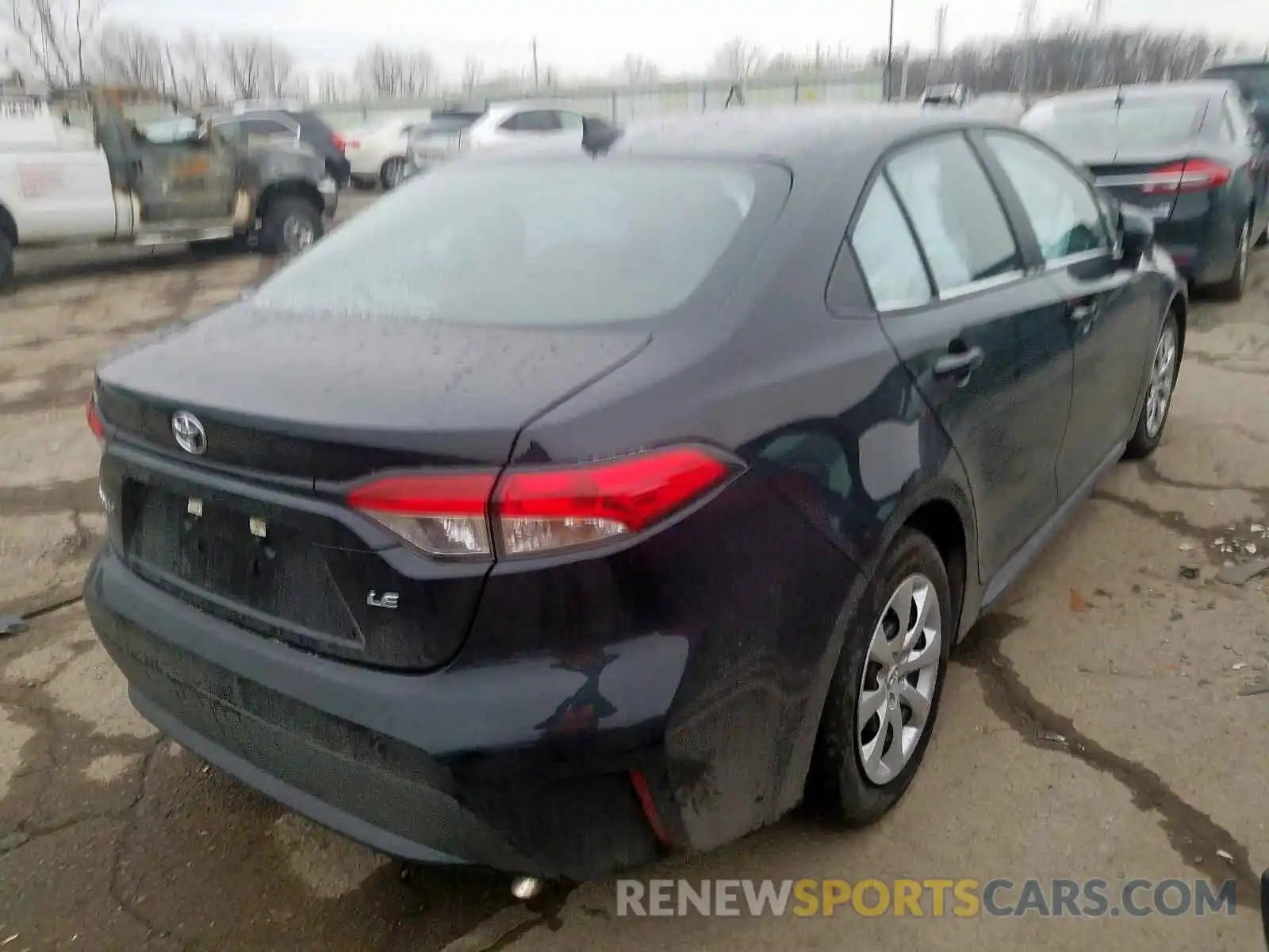 4 Photograph of a damaged car 5YFEPRAE9LP024579 TOYOTA COROLLA 2020