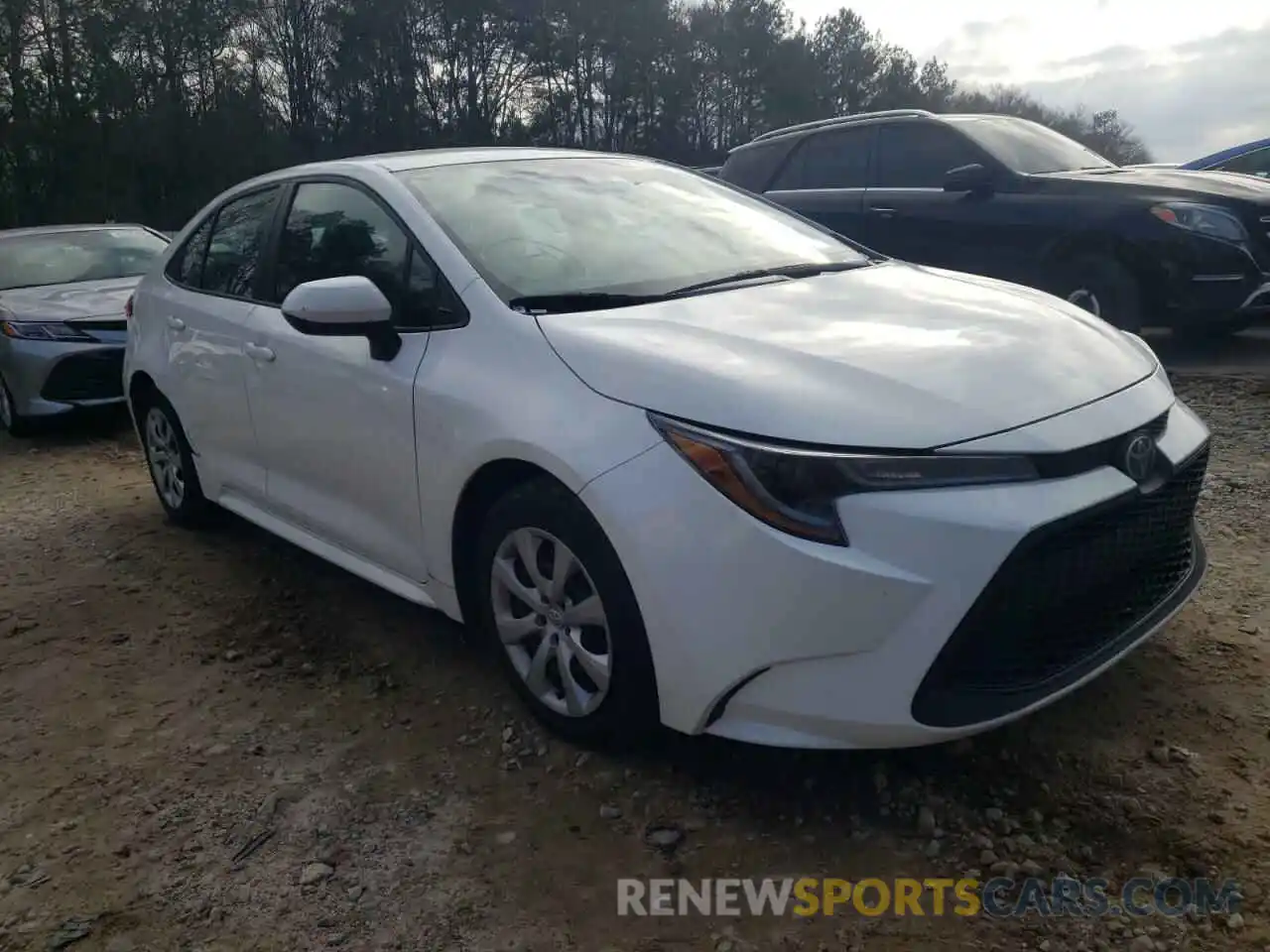 1 Photograph of a damaged car 5YFEPRAE9LP024730 TOYOTA COROLLA 2020