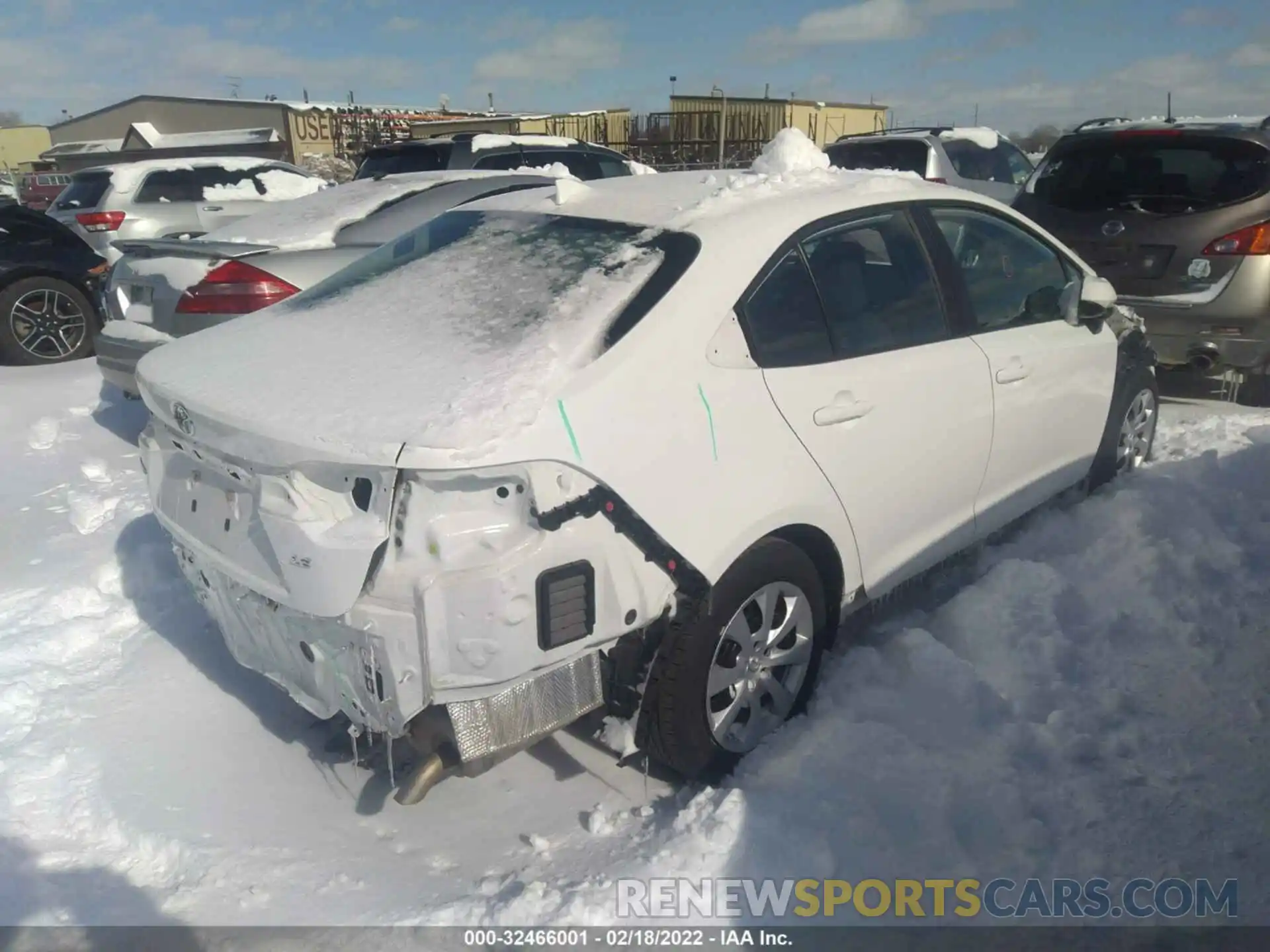 4 Photograph of a damaged car 5YFEPRAE9LP025201 TOYOTA COROLLA 2020