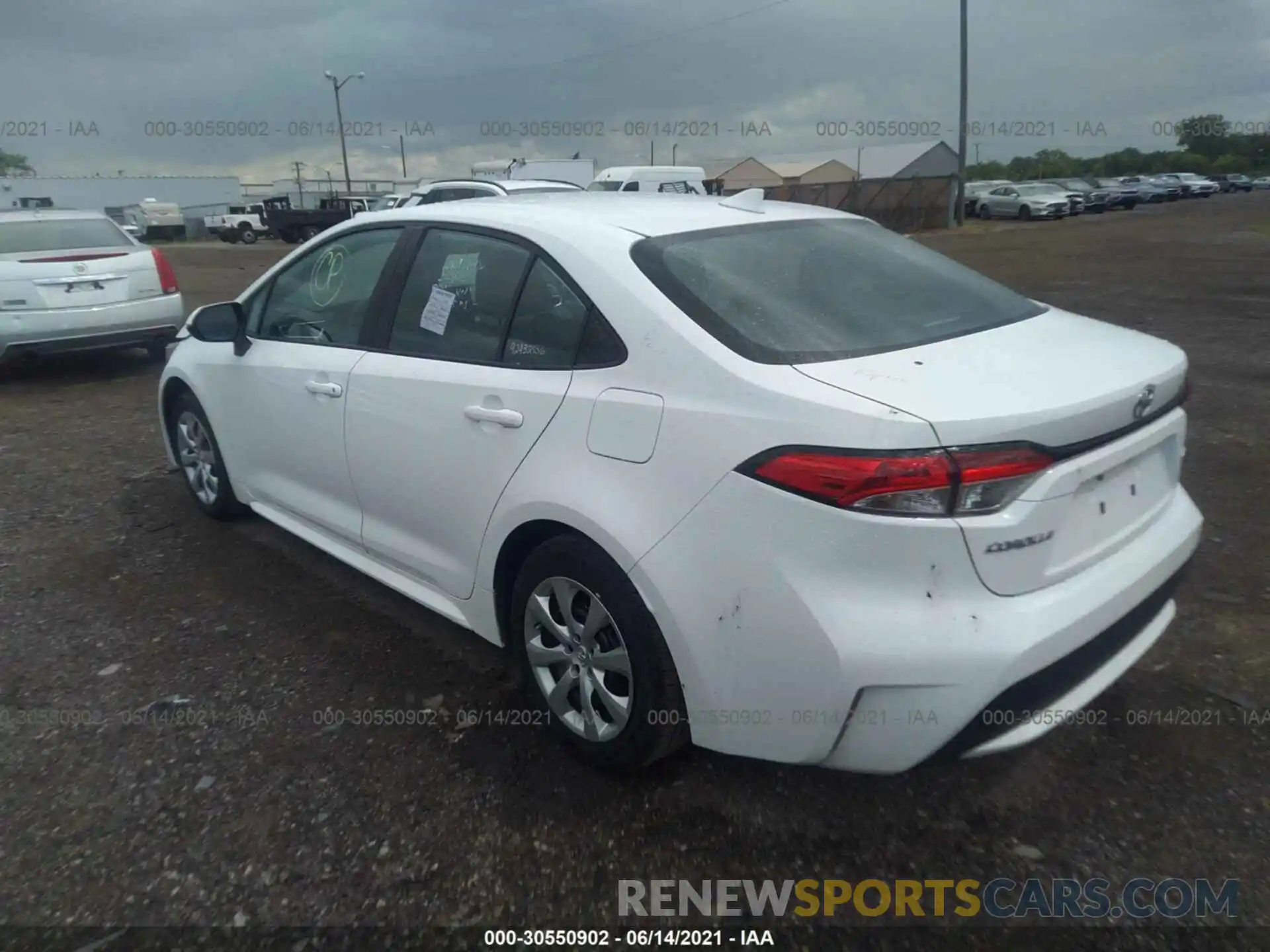 3 Photograph of a damaged car 5YFEPRAE9LP025456 TOYOTA COROLLA 2020