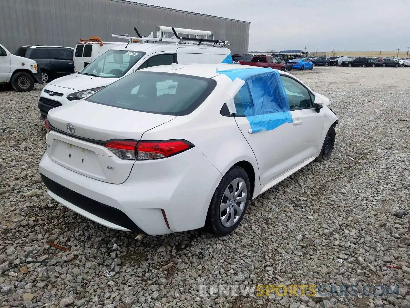 4 Photograph of a damaged car 5YFEPRAE9LP025554 TOYOTA COROLLA 2020