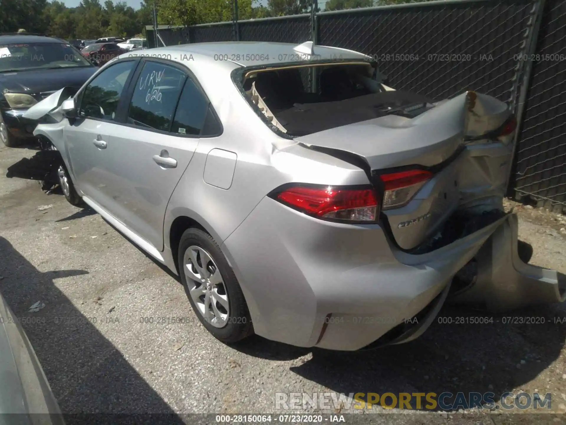 3 Photograph of a damaged car 5YFEPRAE9LP025585 TOYOTA COROLLA 2020