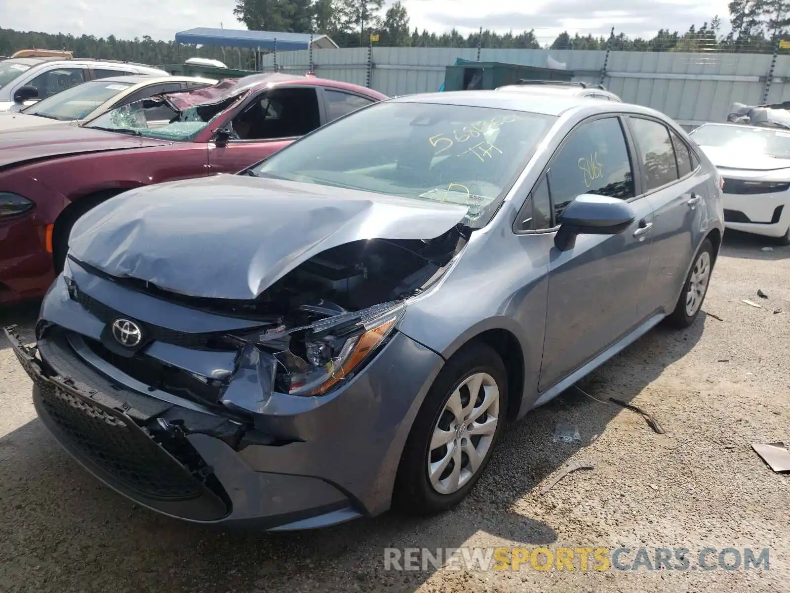 2 Photograph of a damaged car 5YFEPRAE9LP029006 TOYOTA COROLLA 2020