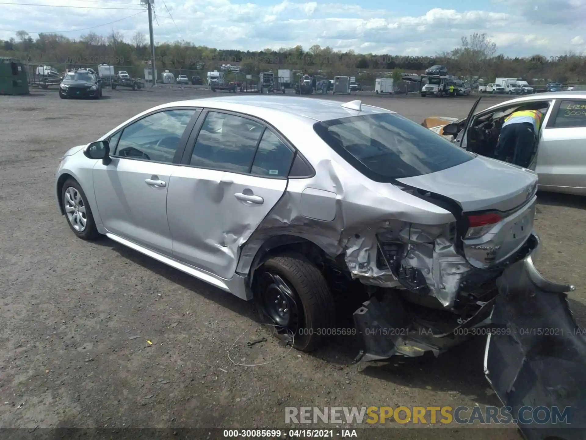 3 Photograph of a damaged car 5YFEPRAE9LP029037 TOYOTA COROLLA 2020