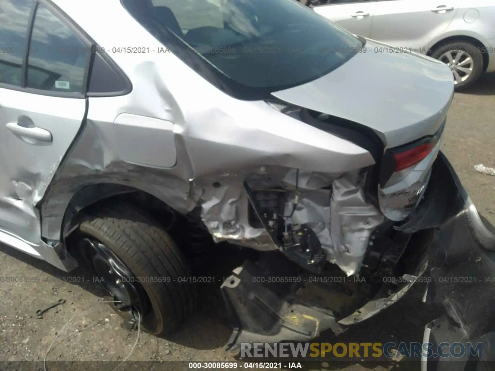 6 Photograph of a damaged car 5YFEPRAE9LP029037 TOYOTA COROLLA 2020