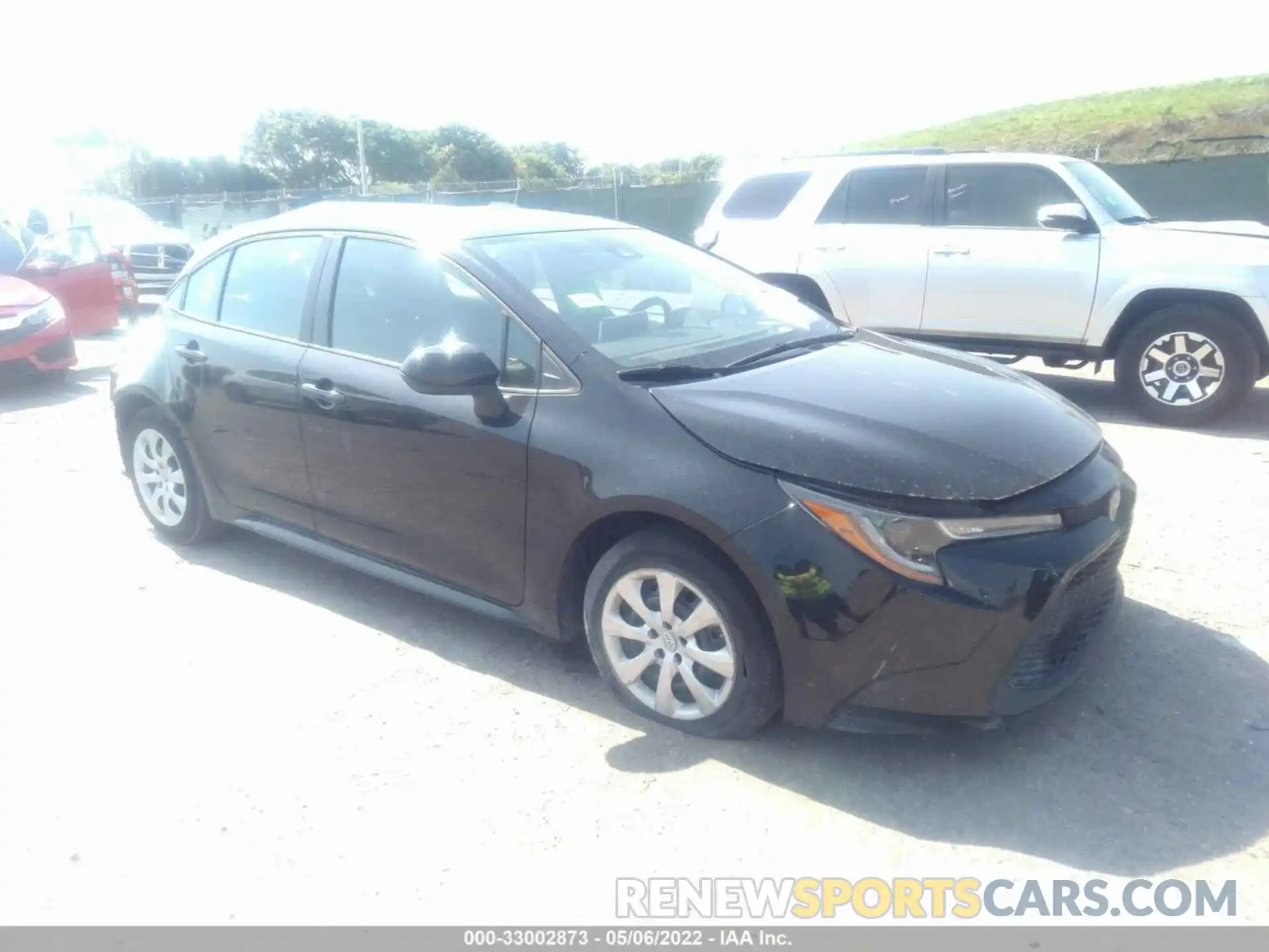 1 Photograph of a damaged car 5YFEPRAE9LP029698 TOYOTA COROLLA 2020