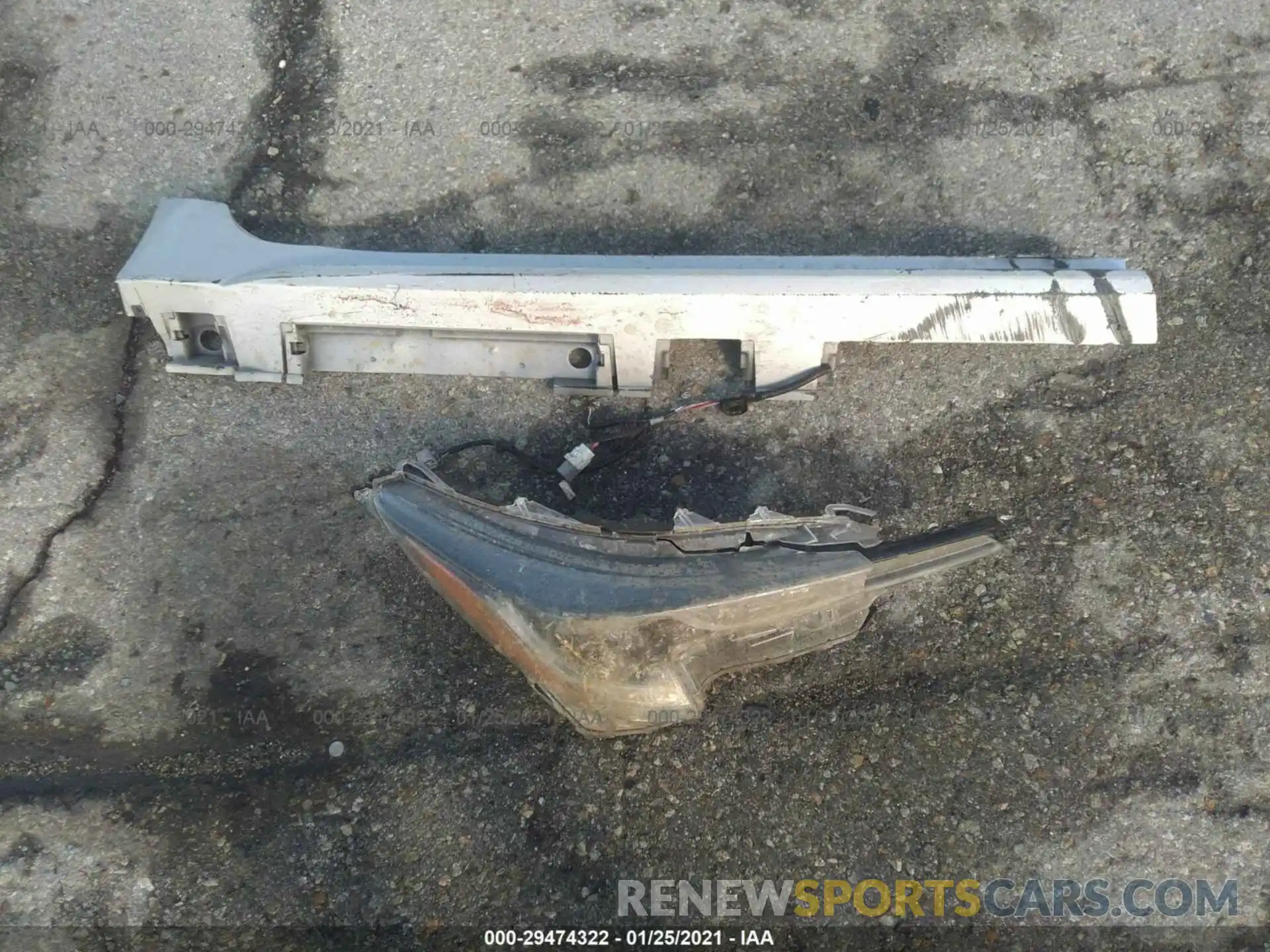 12 Photograph of a damaged car 5YFEPRAE9LP034724 TOYOTA COROLLA 2020