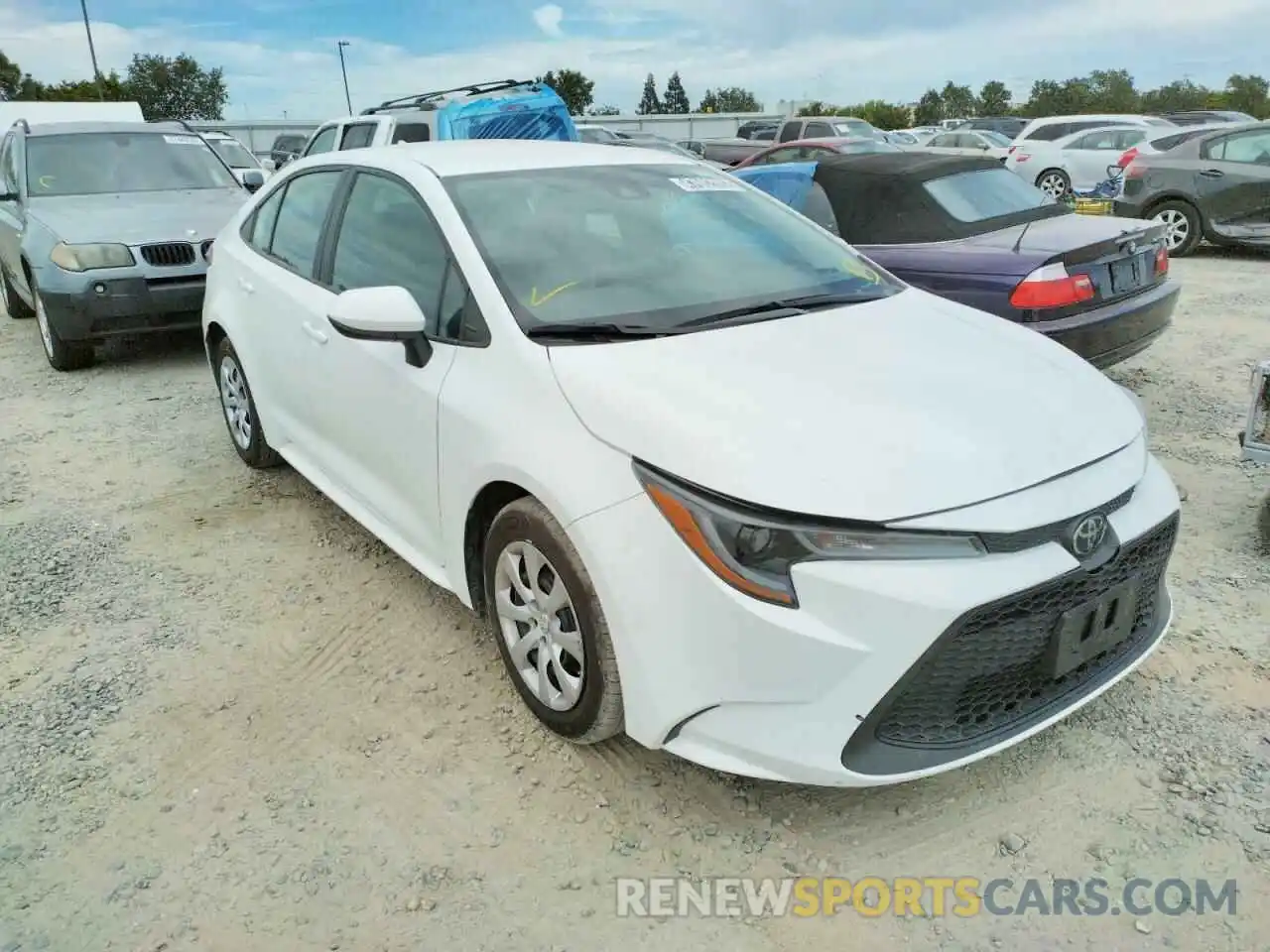 1 Photograph of a damaged car 5YFEPRAE9LP035808 TOYOTA COROLLA 2020